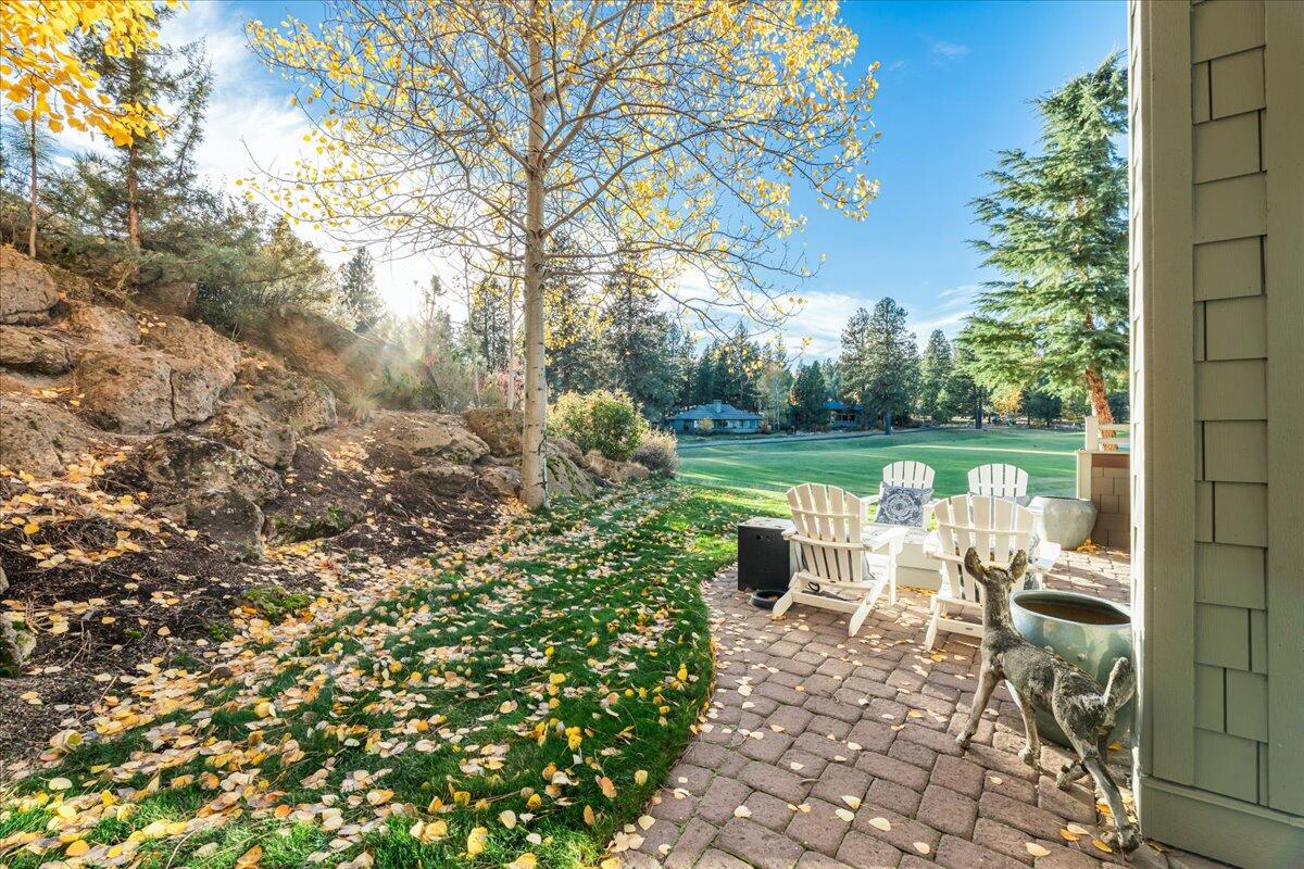 19563 Painted Ridge Loop