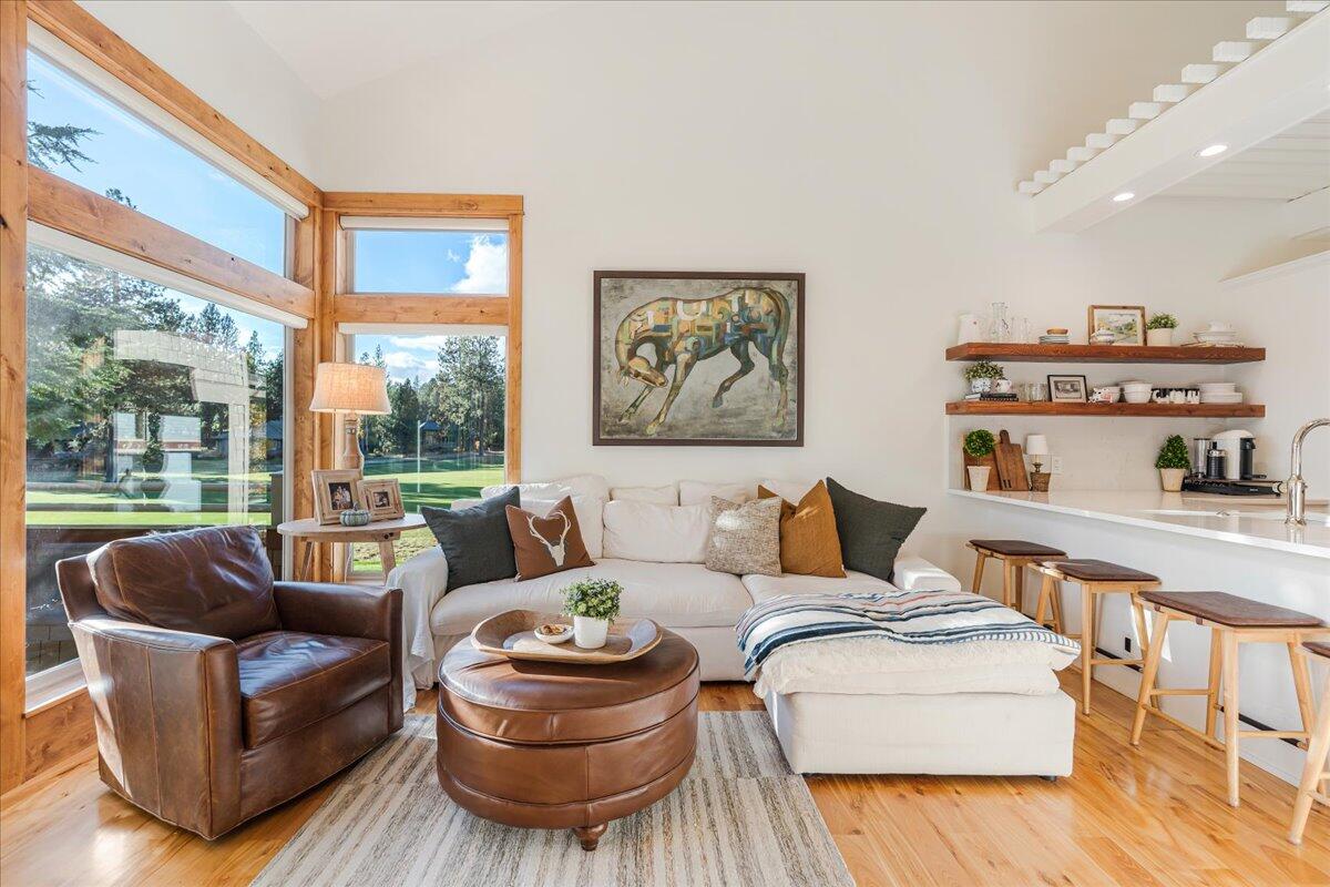 19563 Painted Ridge Loop