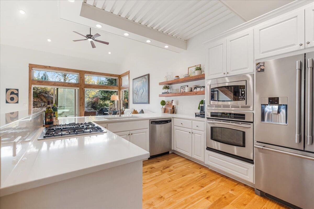 19563 Painted Ridge Loop