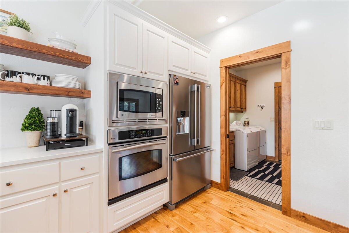 19563 Painted Ridge Loop