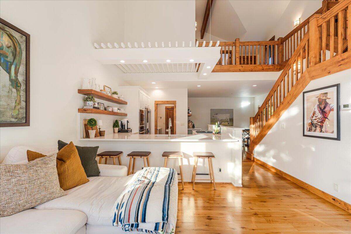 19563 Painted Ridge Loop