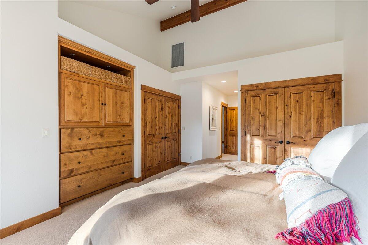 19563 Painted Ridge Loop