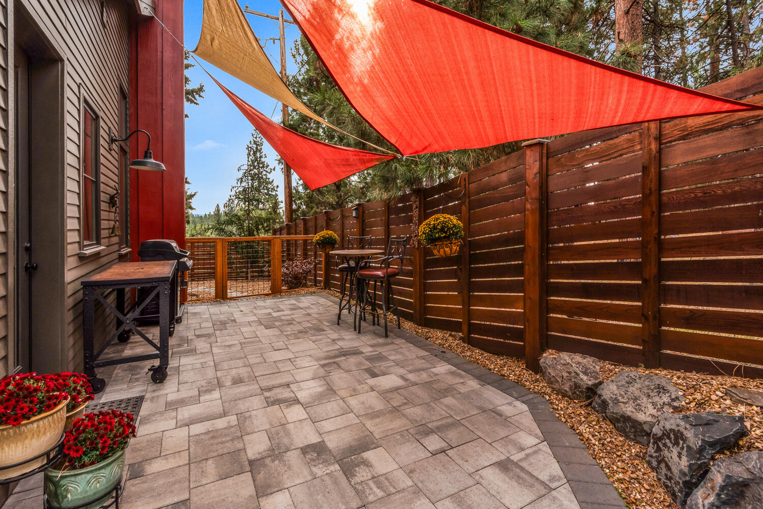 61389 Campbell Court