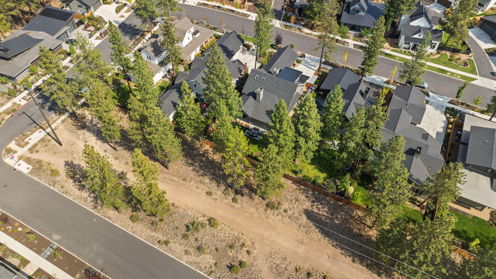 1185 NW Singleton Place