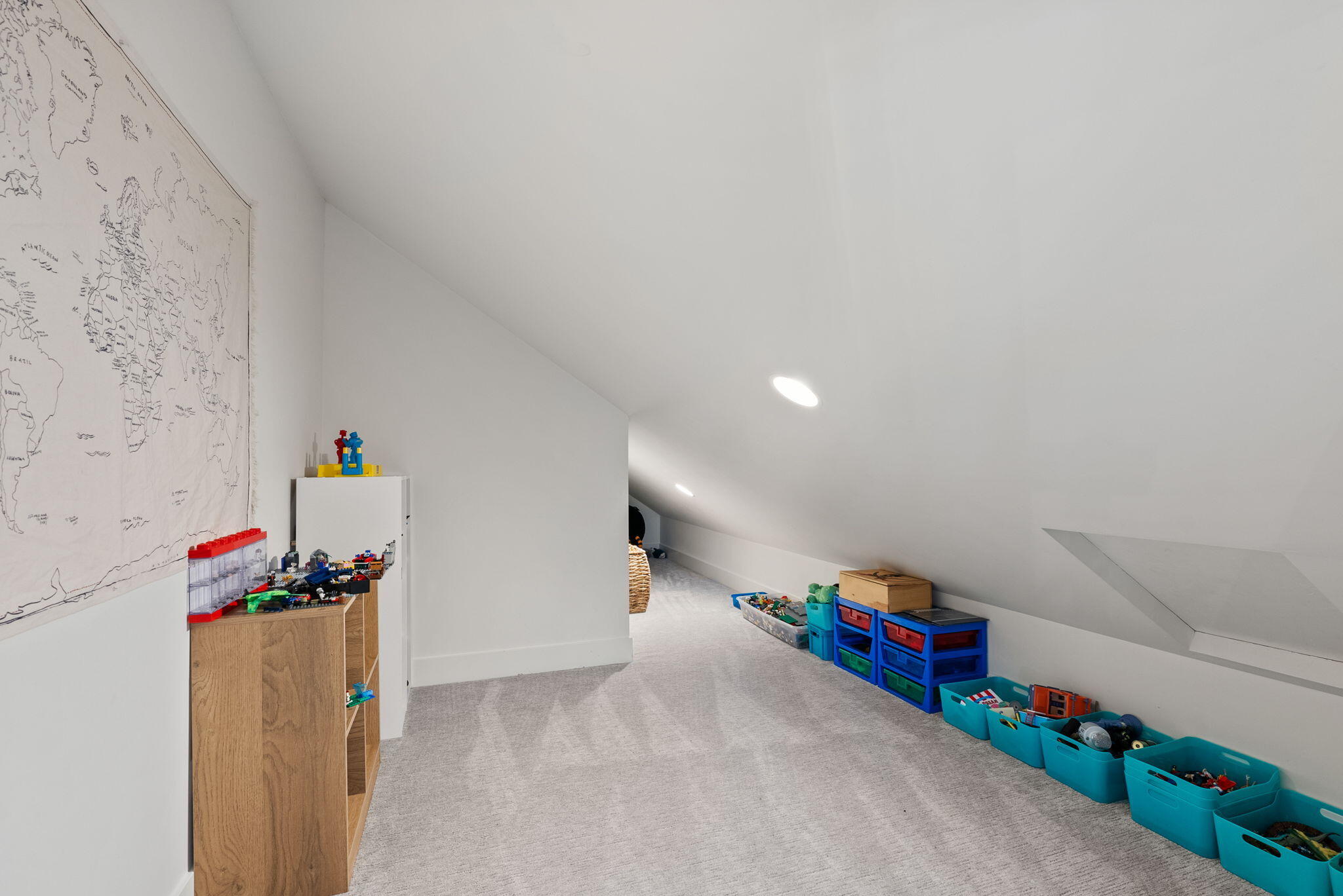 1185 NW Singleton Place