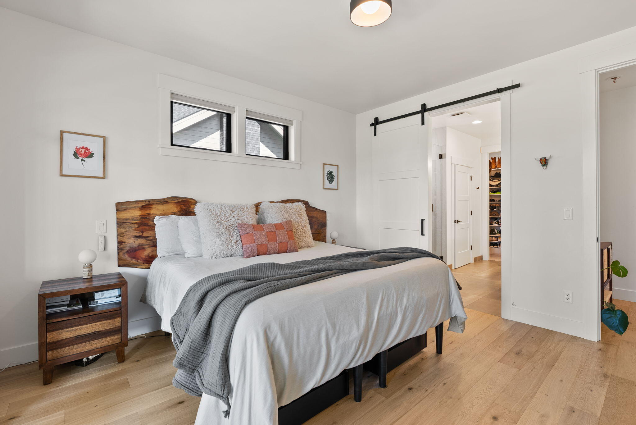 1185 NW Singleton Place