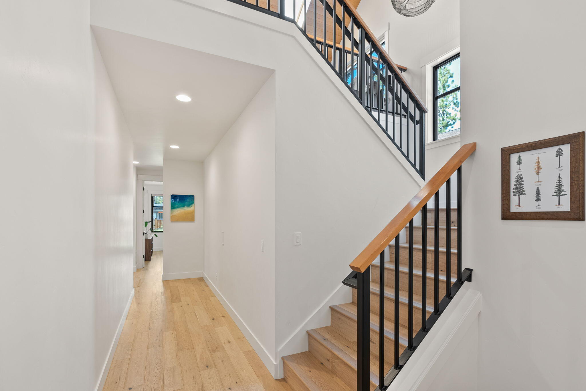 1185 NW Singleton Place