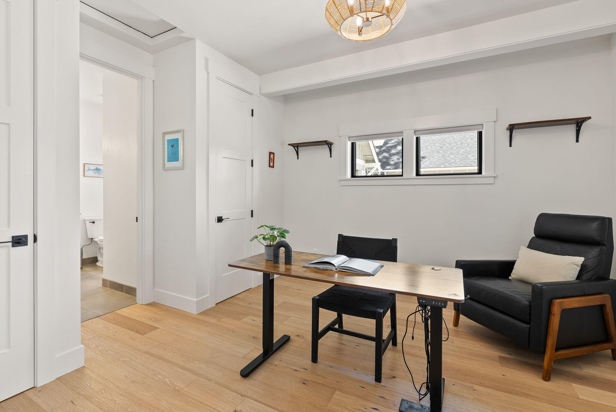 1185 NW Singleton Place