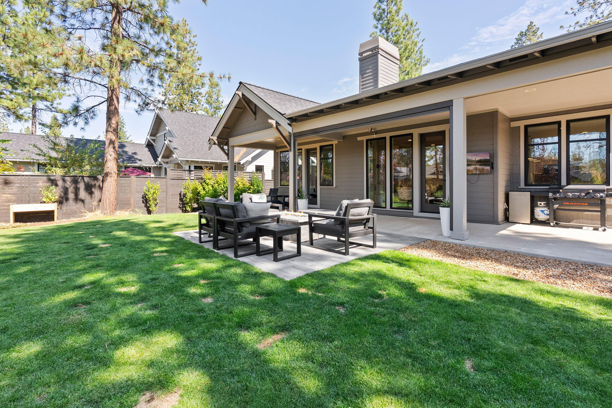 1185 NW Singleton Place