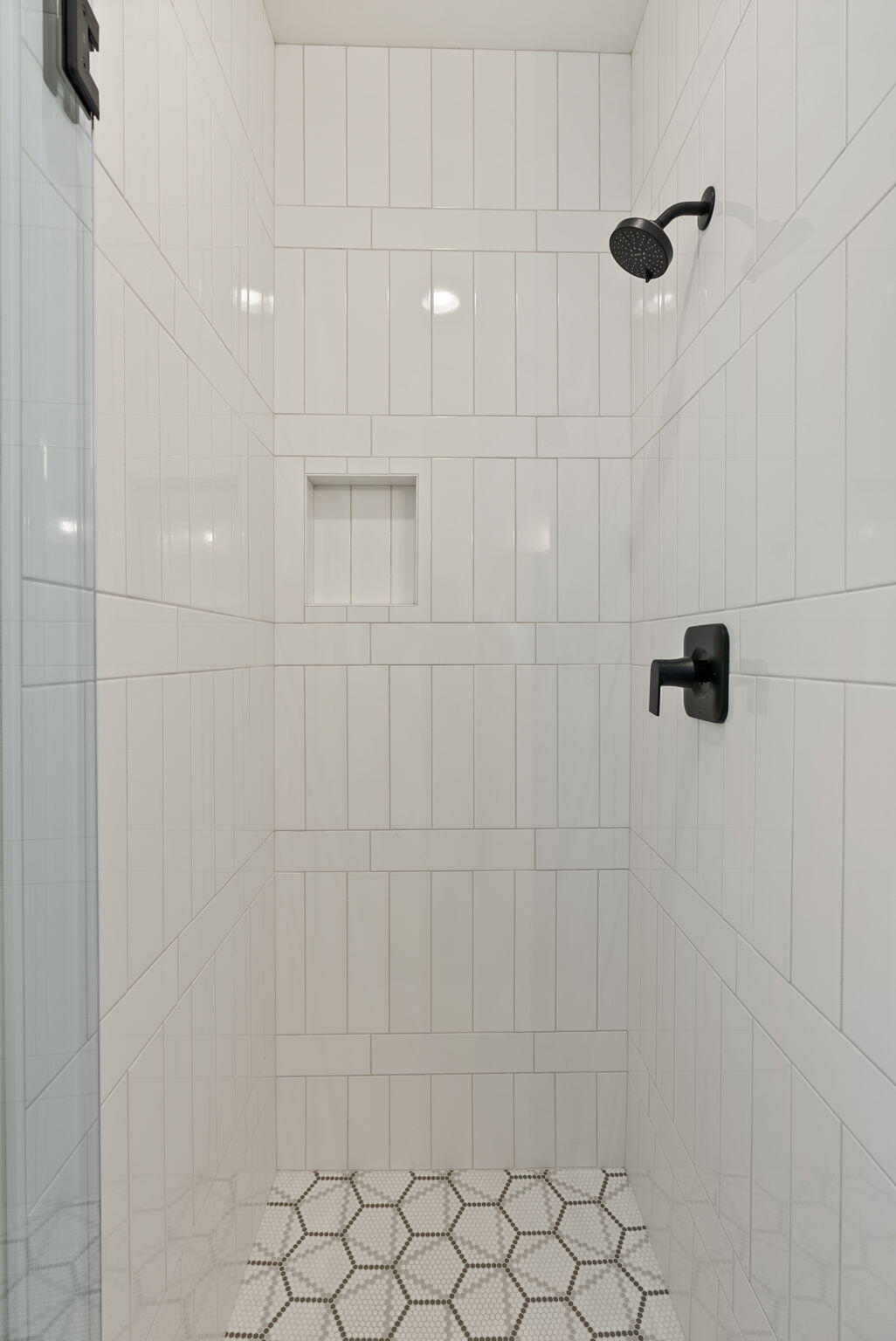 1185 NW Singleton Place