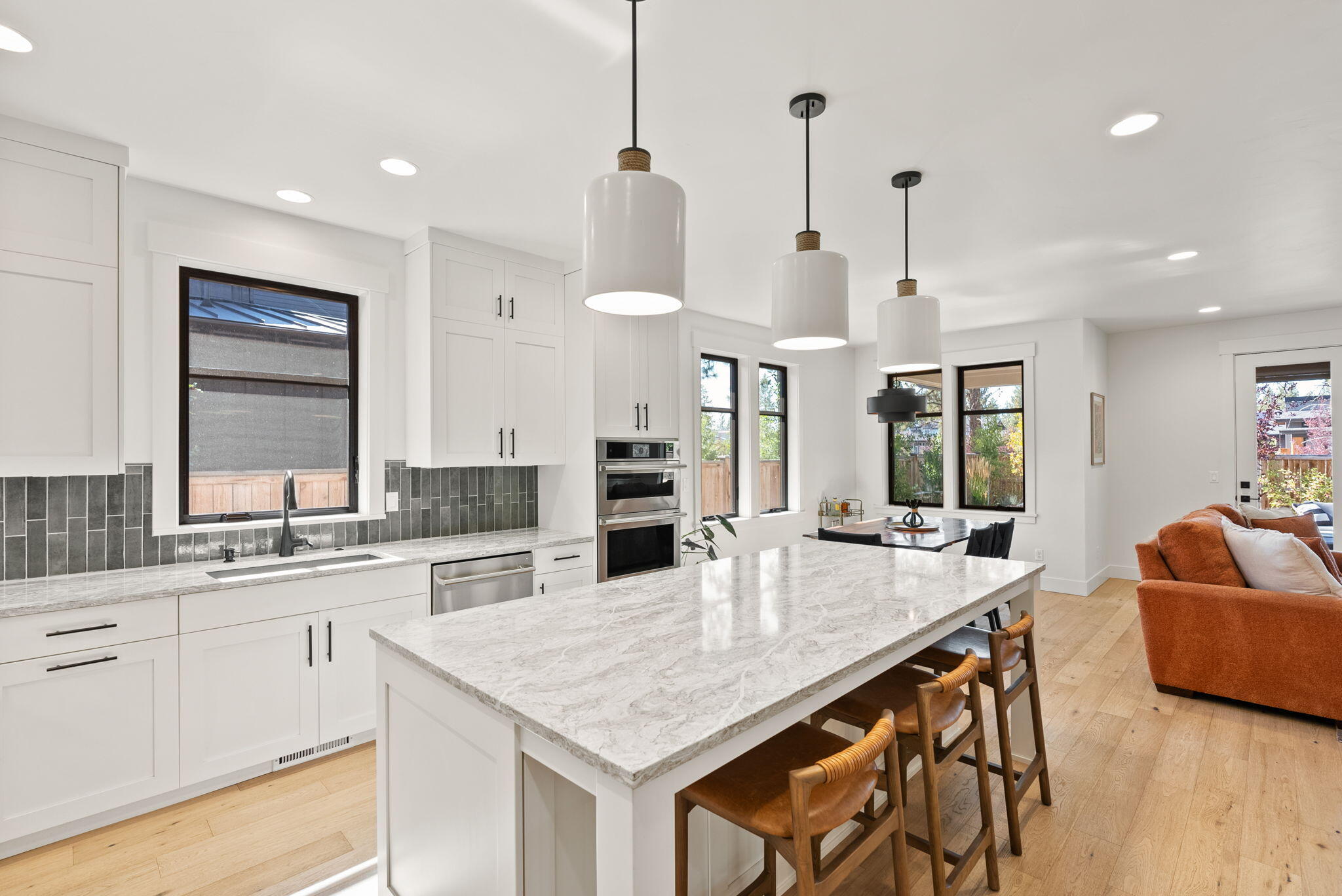 1185 NW Singleton Place