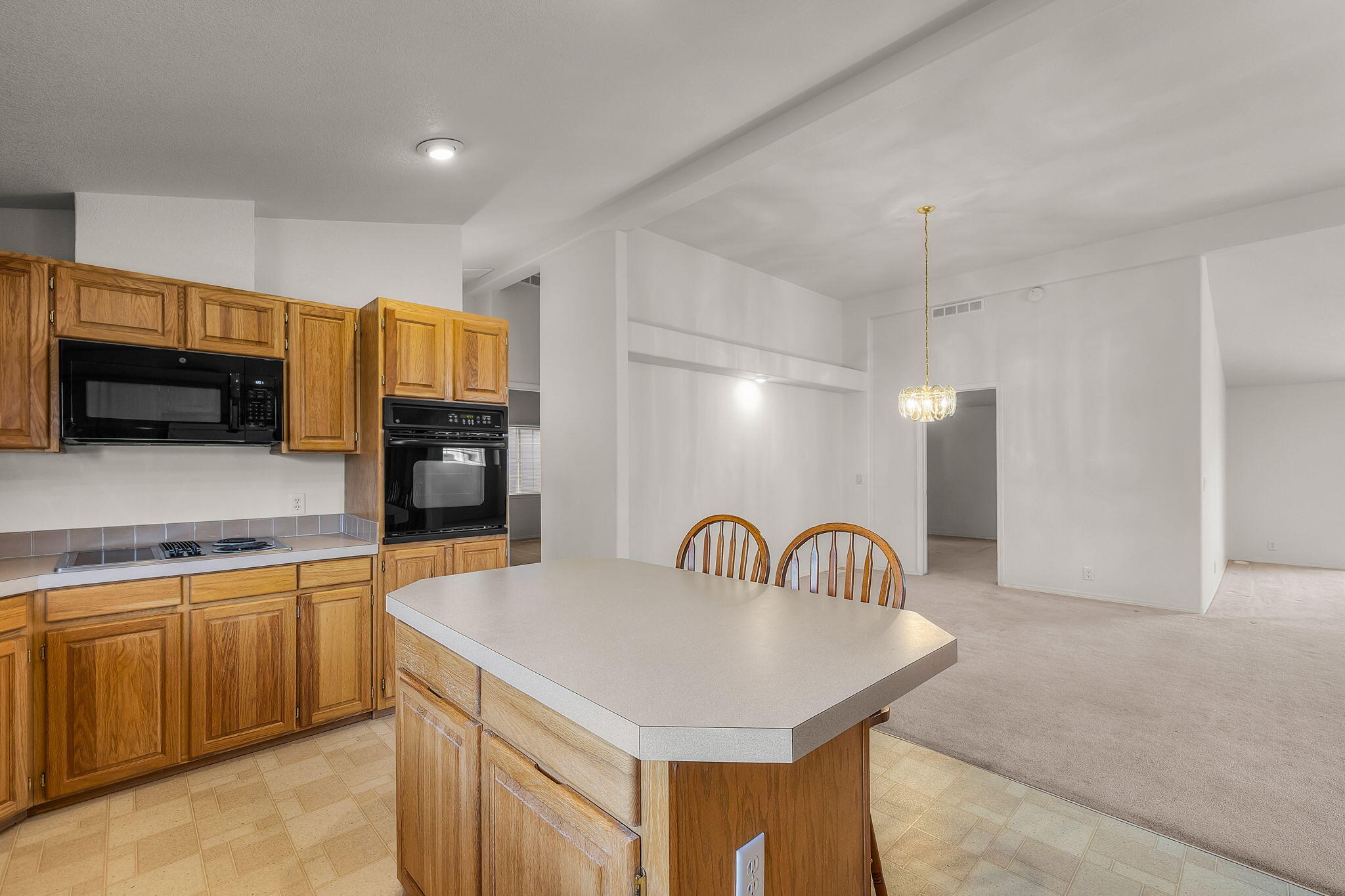 2325 NE Wintergreen Drive
