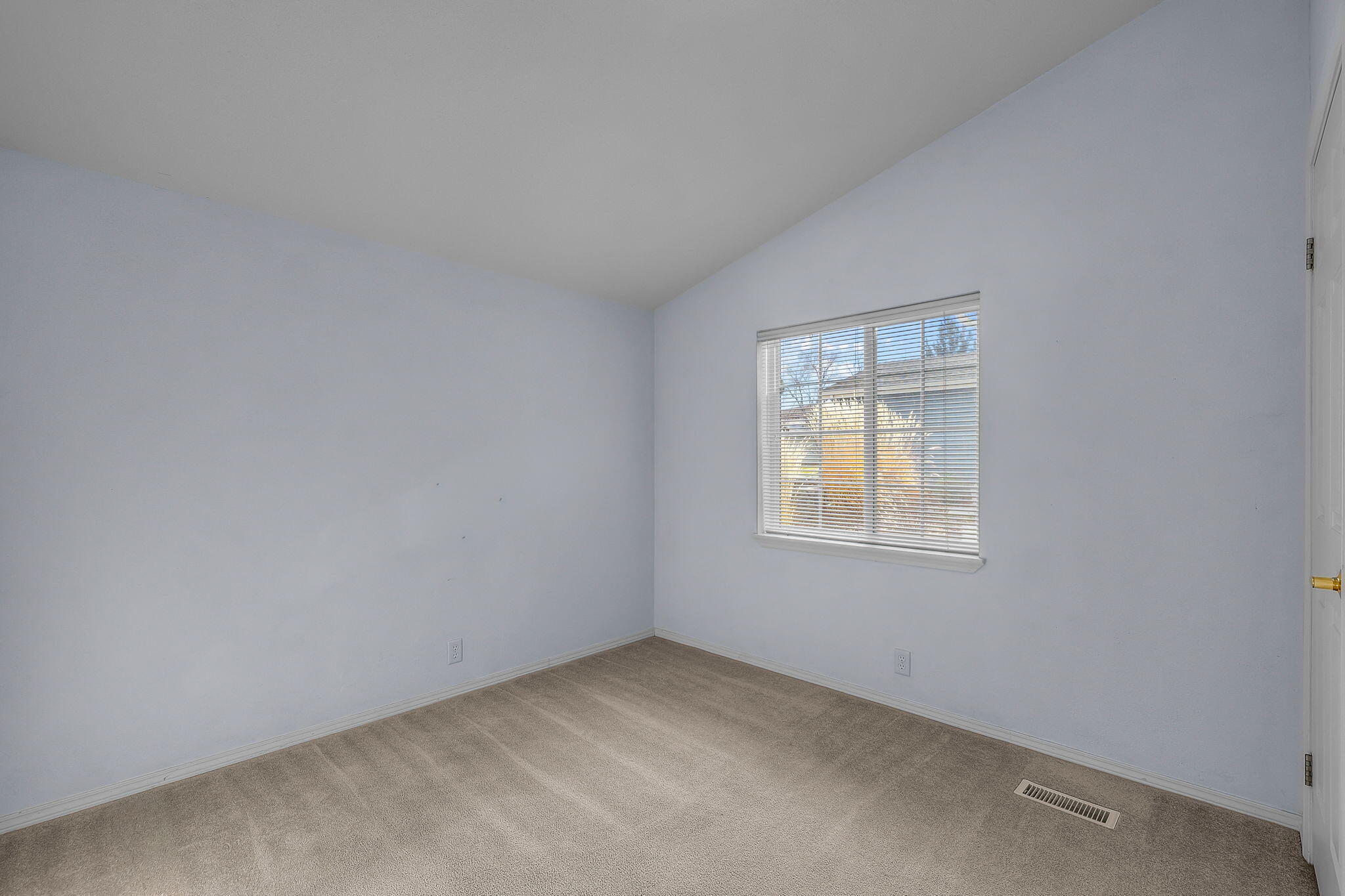 2325 NE Wintergreen Drive
