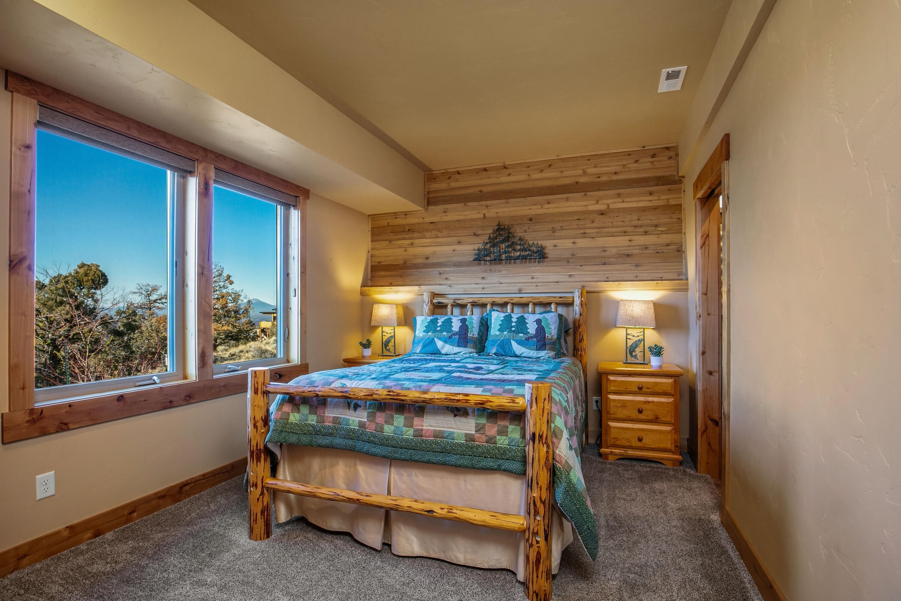 10935 Summit Ridge Court