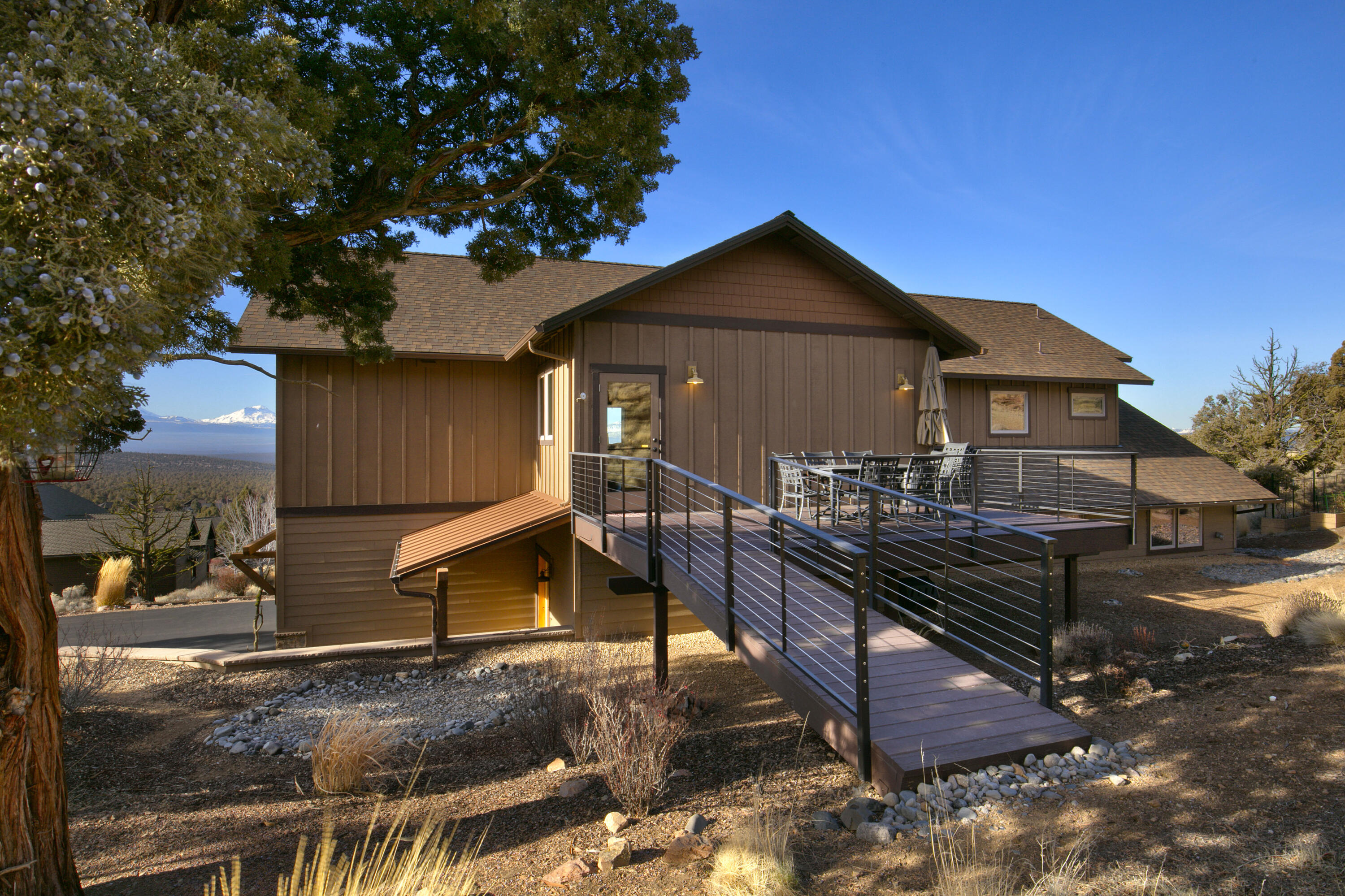 10935 Summit Ridge Court