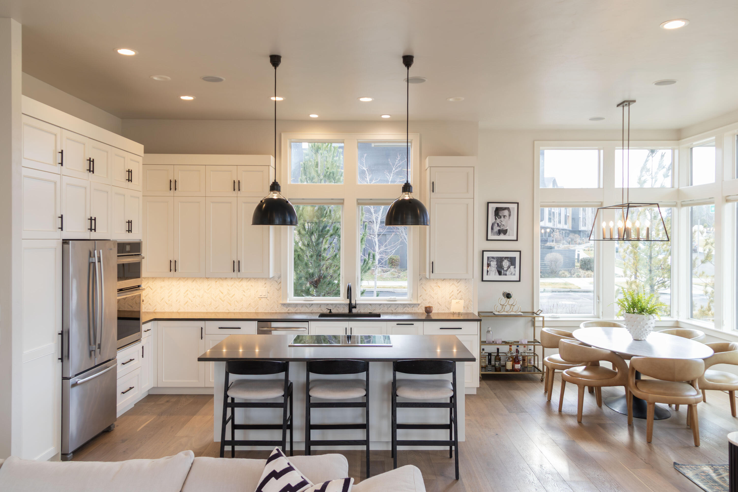 1294 NW Discovery Park Drive