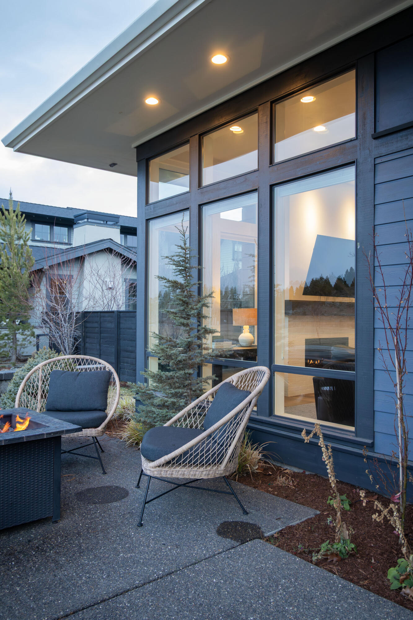 1294 NW Discovery Park Drive