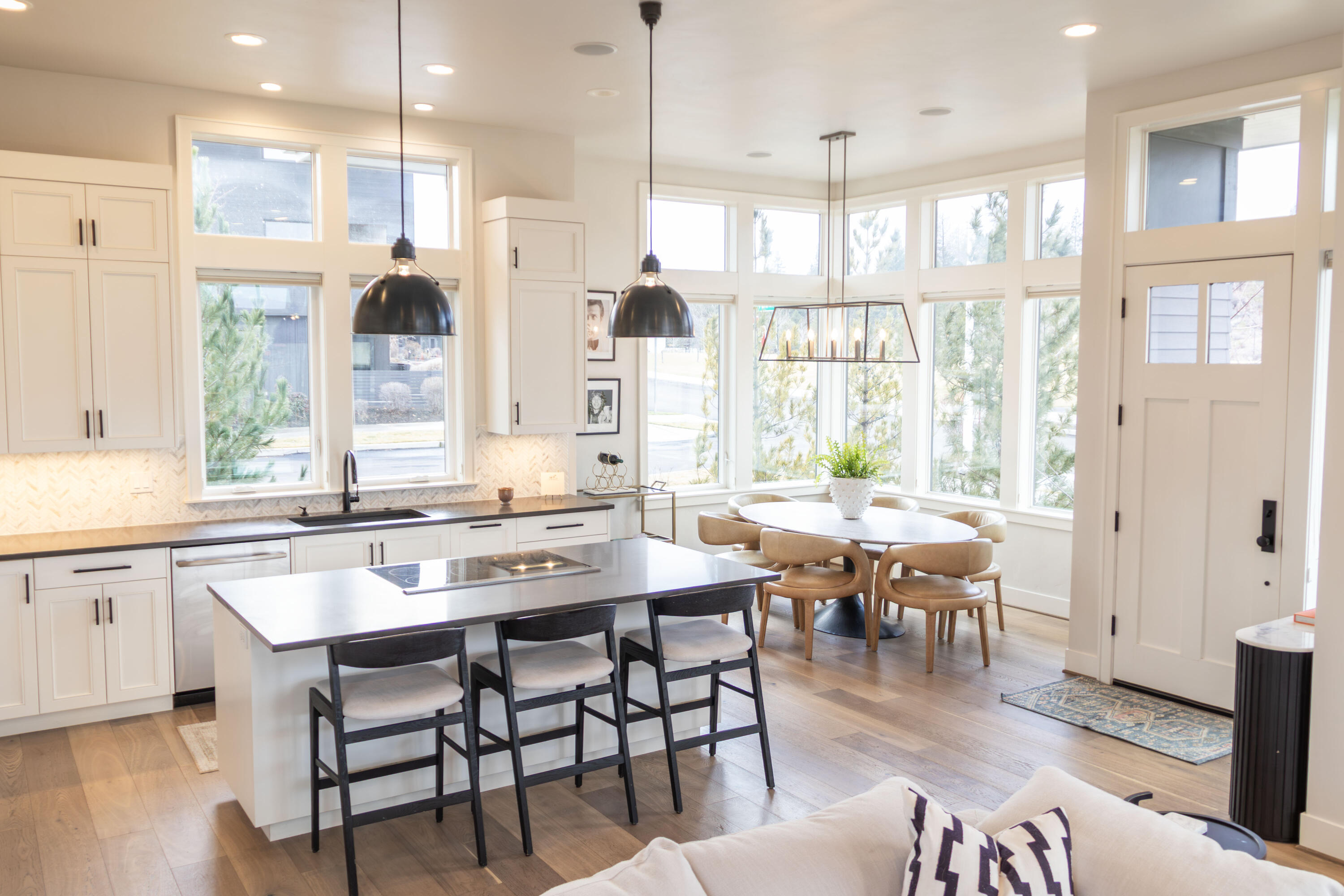 1294 NW Discovery Park Drive