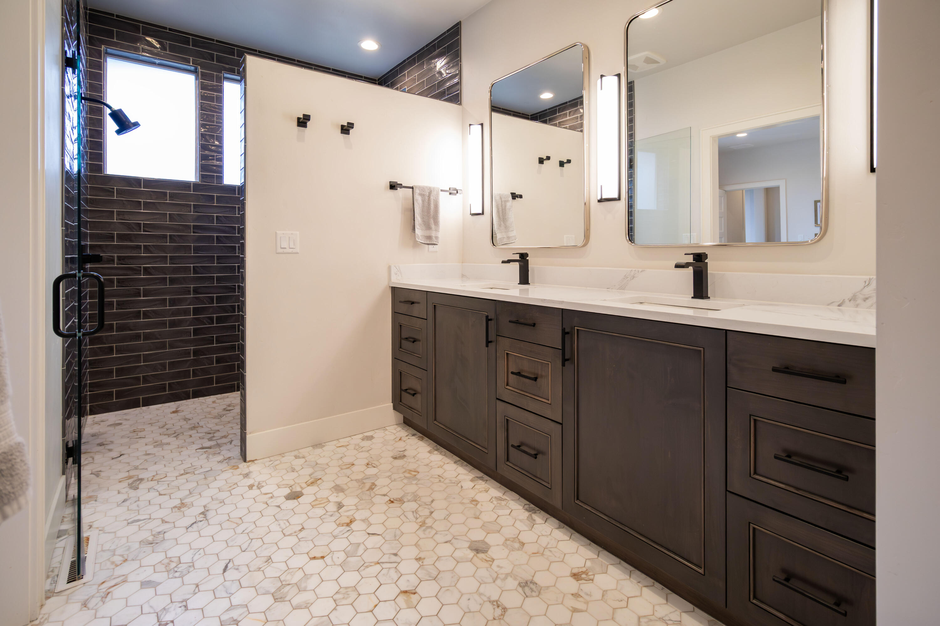 1294 NW Discovery Park Drive