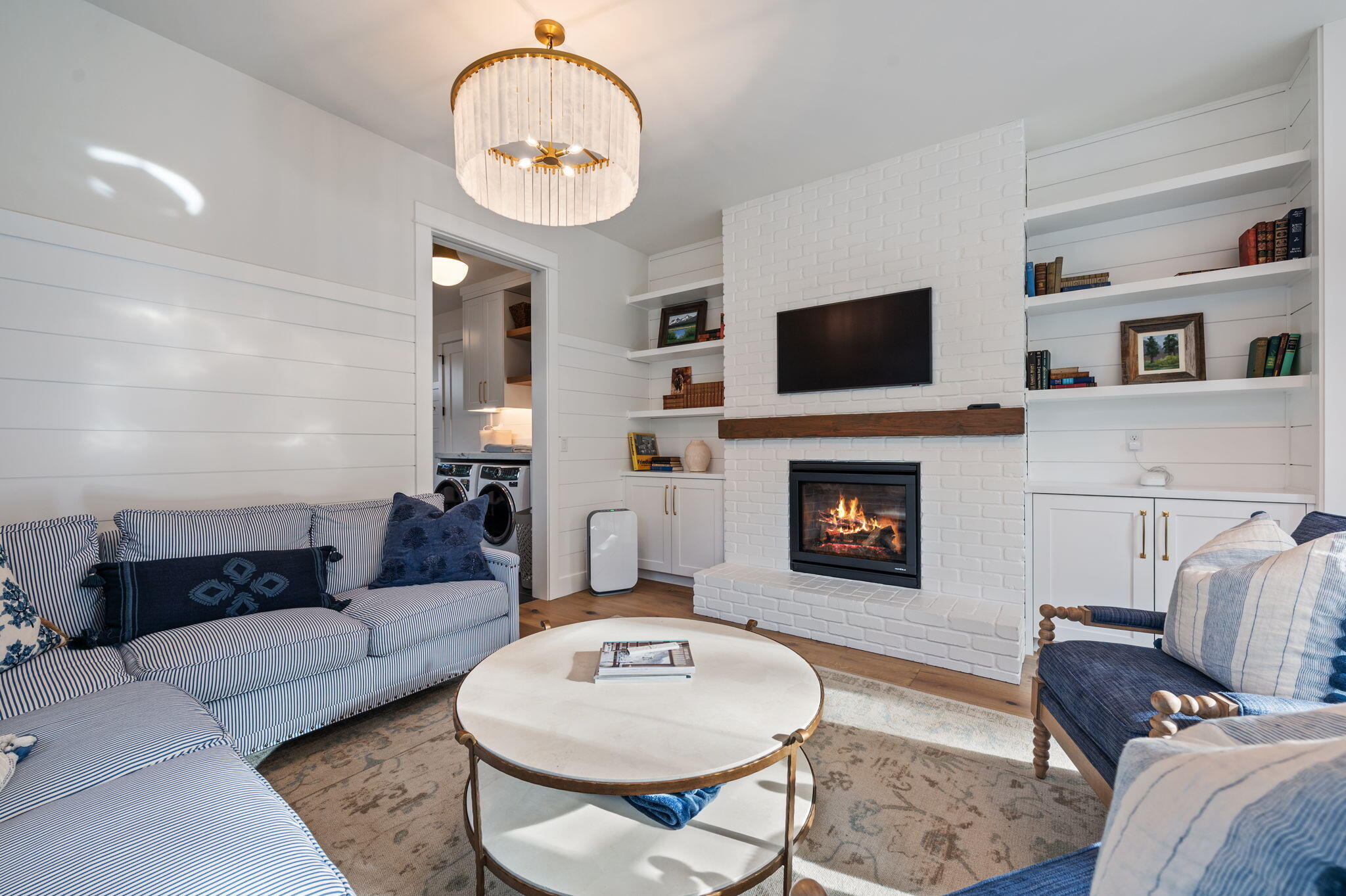 61519 Cultus Lake Court