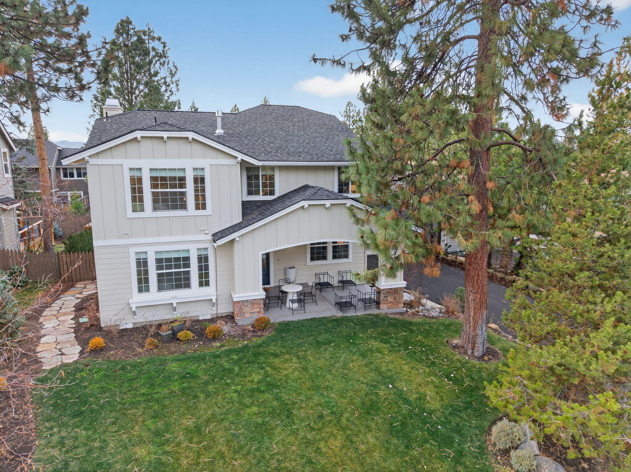 61519 Cultus Lake Court