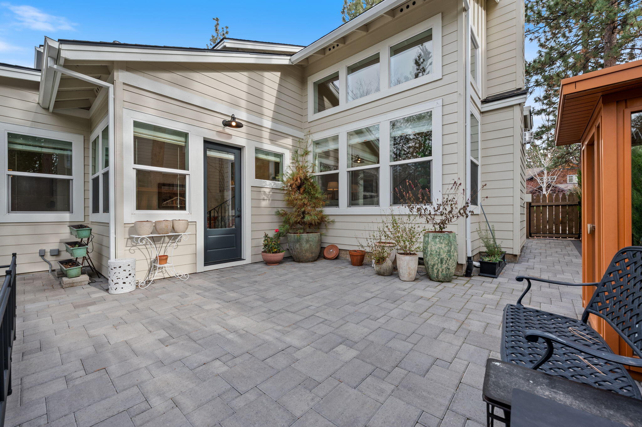 61519 Cultus Lake Court