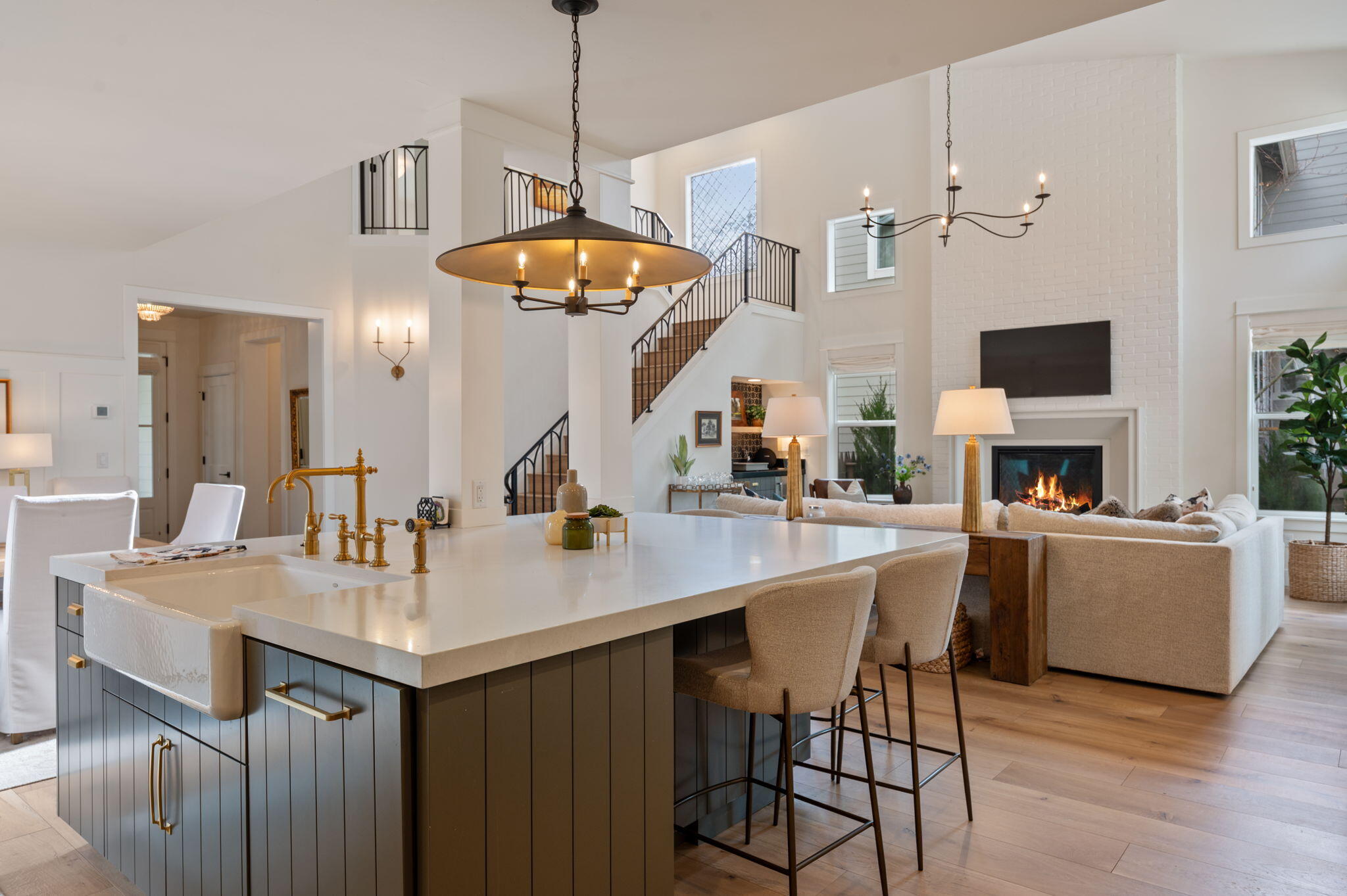 61519 Cultus Lake Court