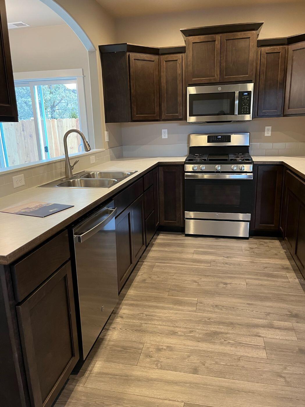 62832 NE Cranbrook Place