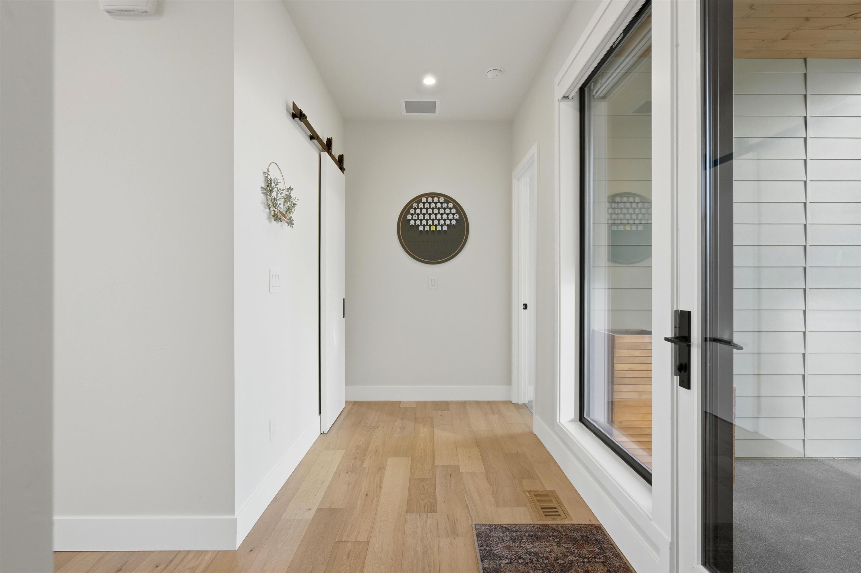 19170 Gateway Loop