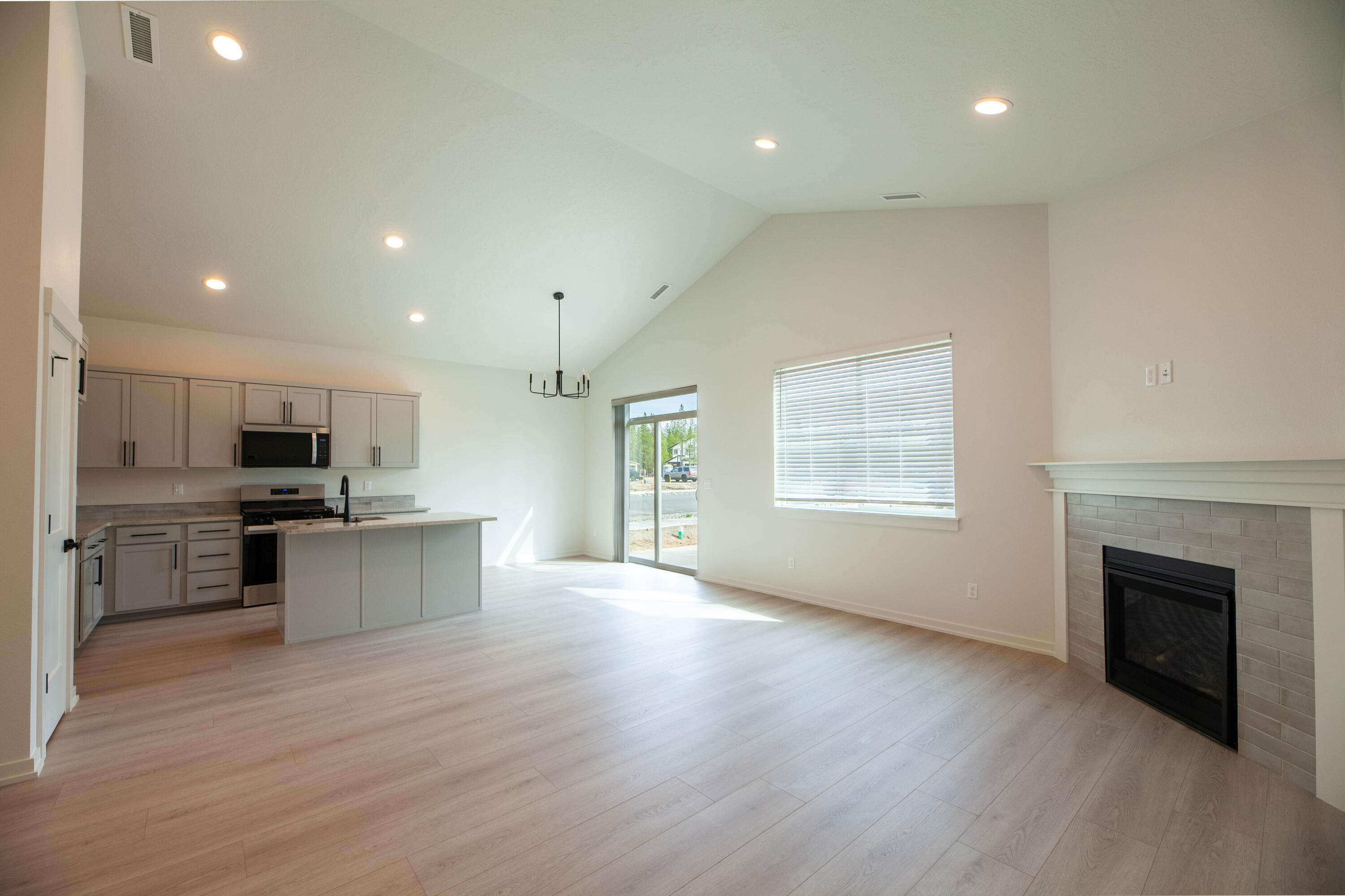 16649 Little Crater Drive, 20