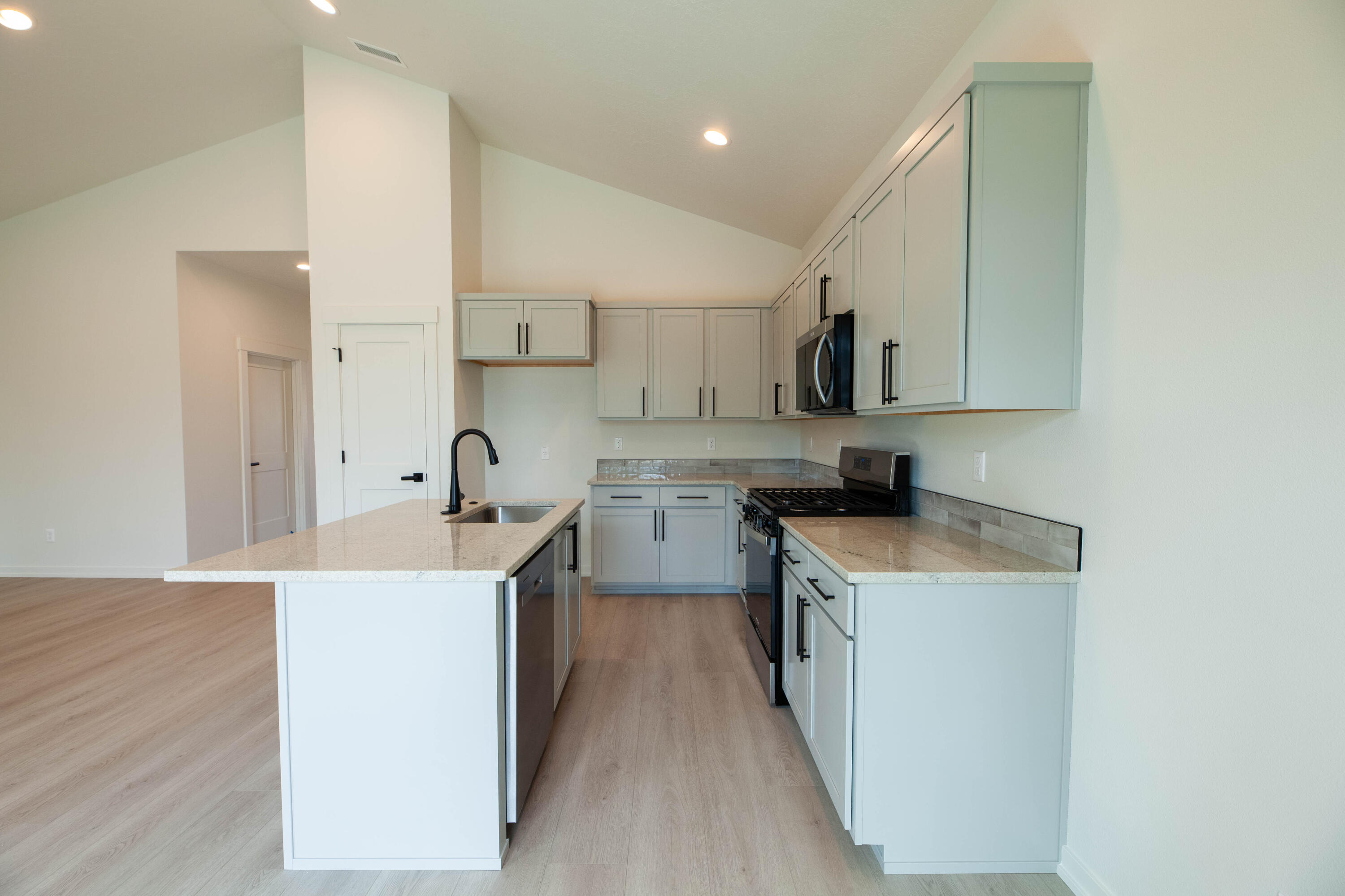 16649 Little Crater Drive, 20