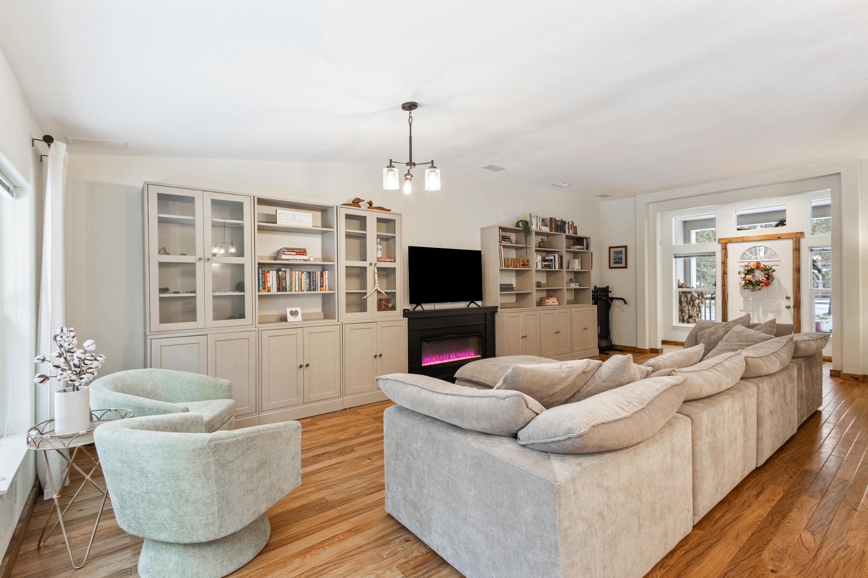 17157 Wood Duck Court