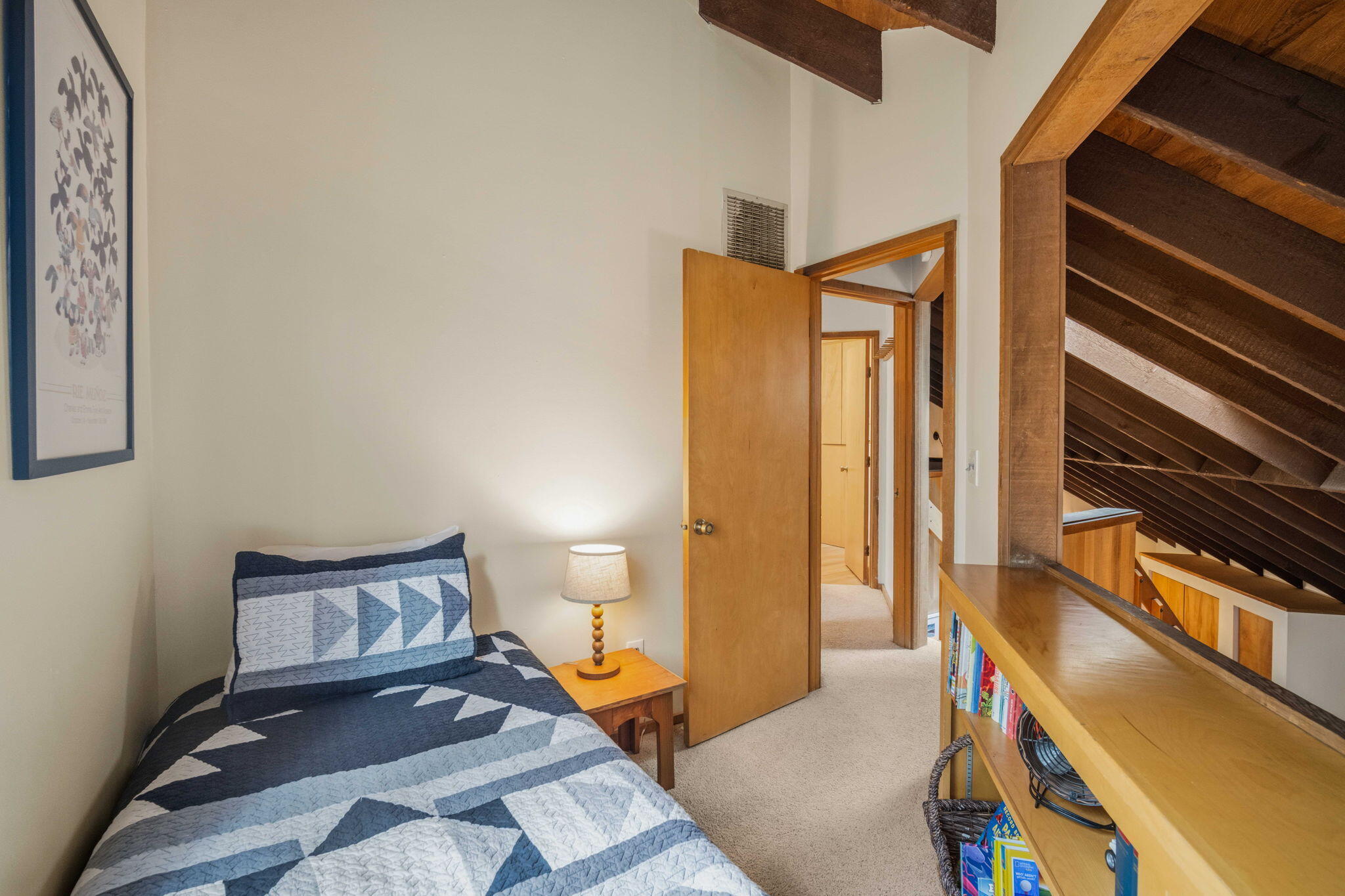 57055 Deer Lane, 7