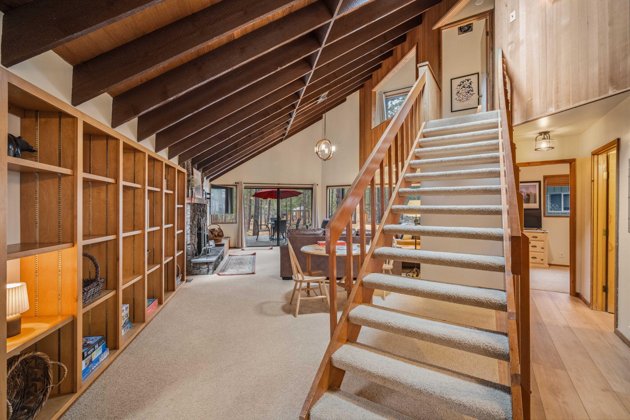 57055 Deer Lane, 7