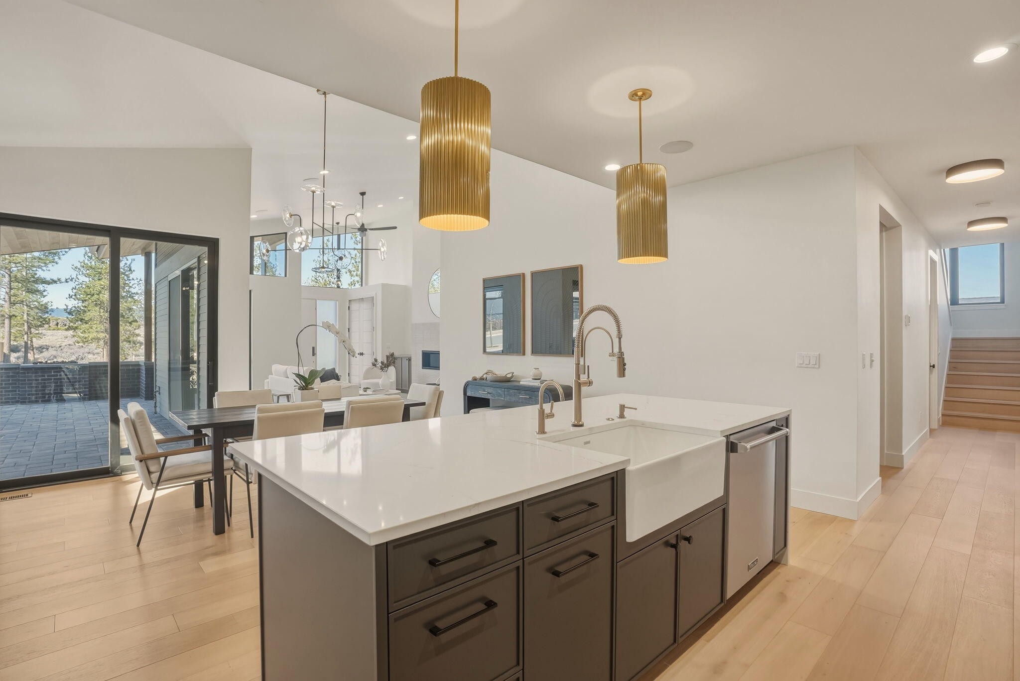 62475 NW Woodsman Loop