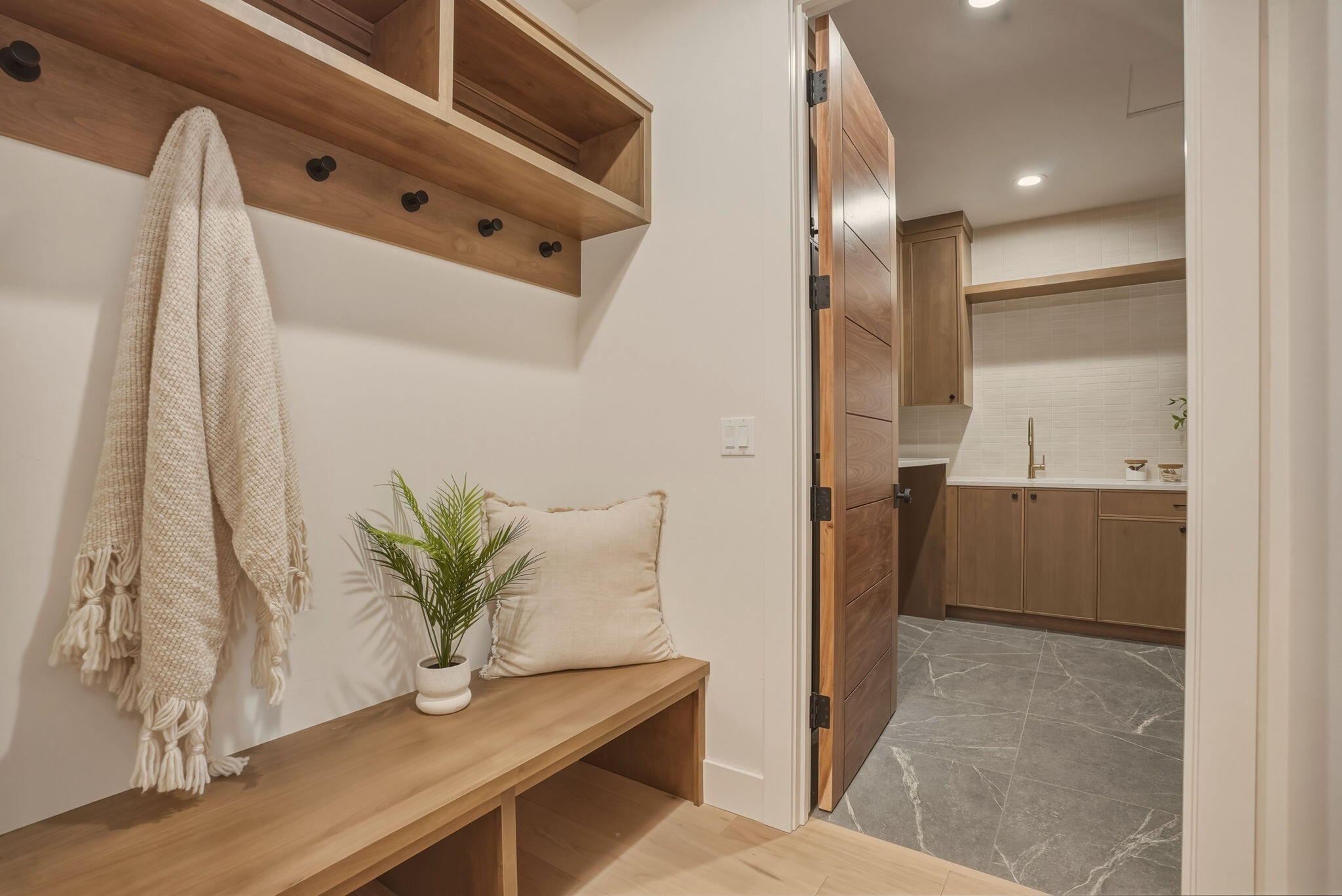 62475 NW Woodsman Loop