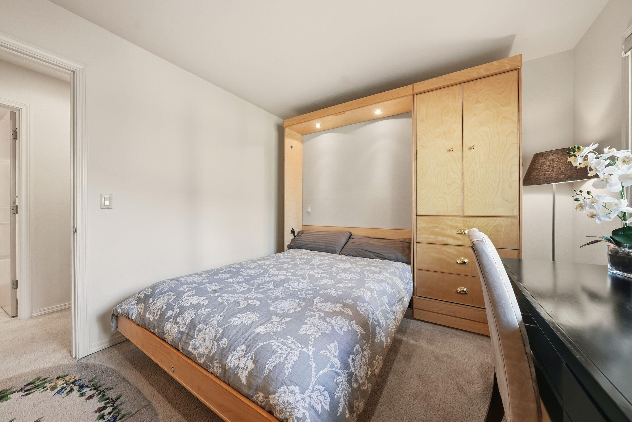 3076 NW Clubhouse Drive