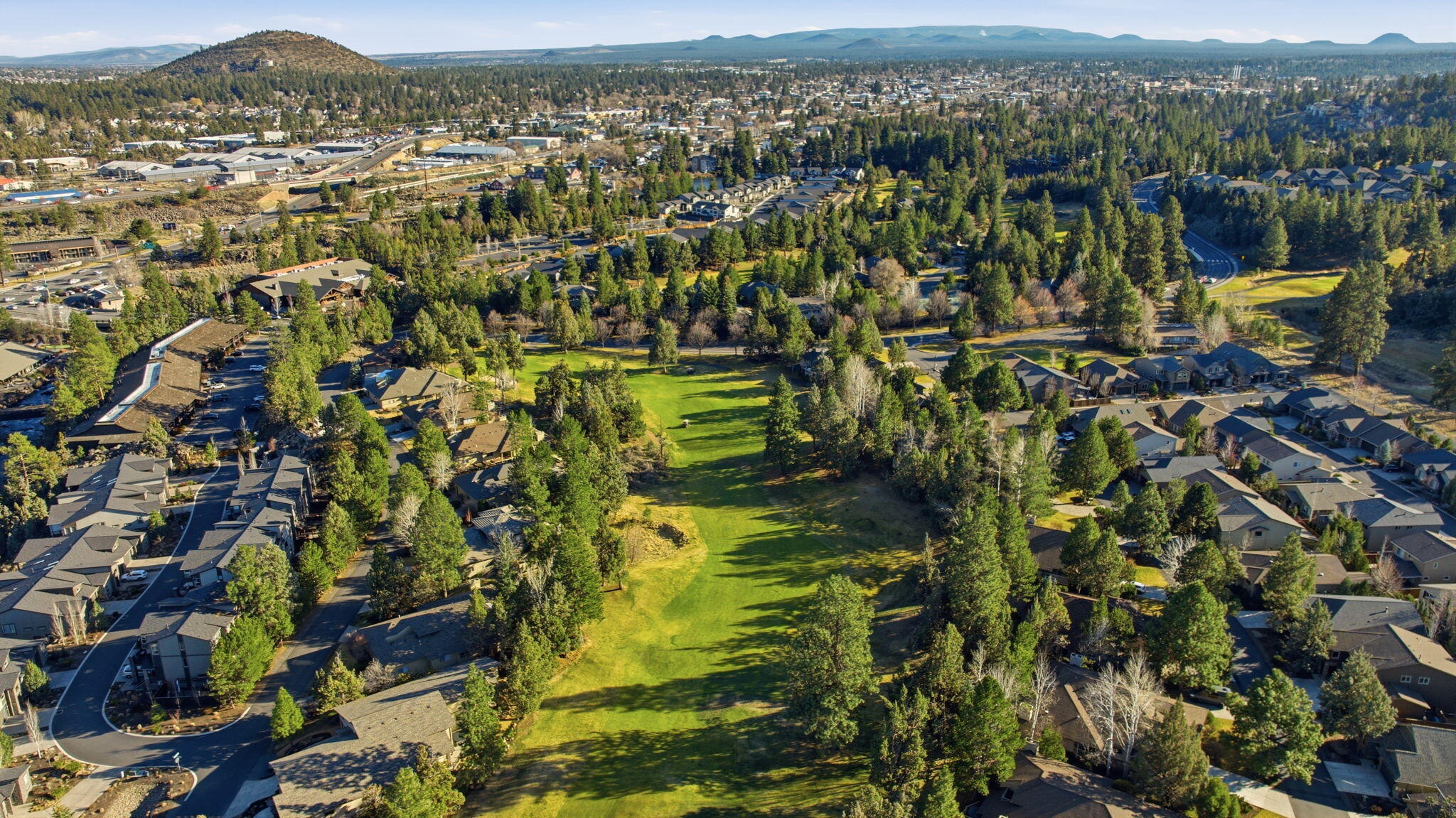 3076 NW Clubhouse Drive