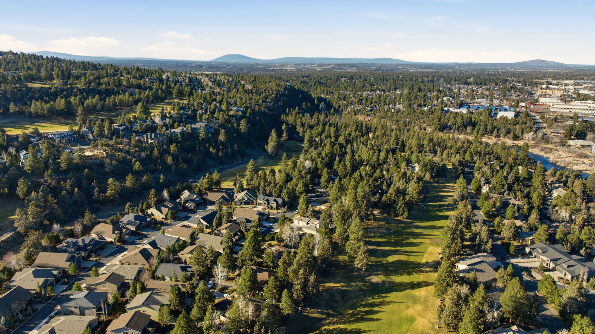 3076 NW Clubhouse Drive