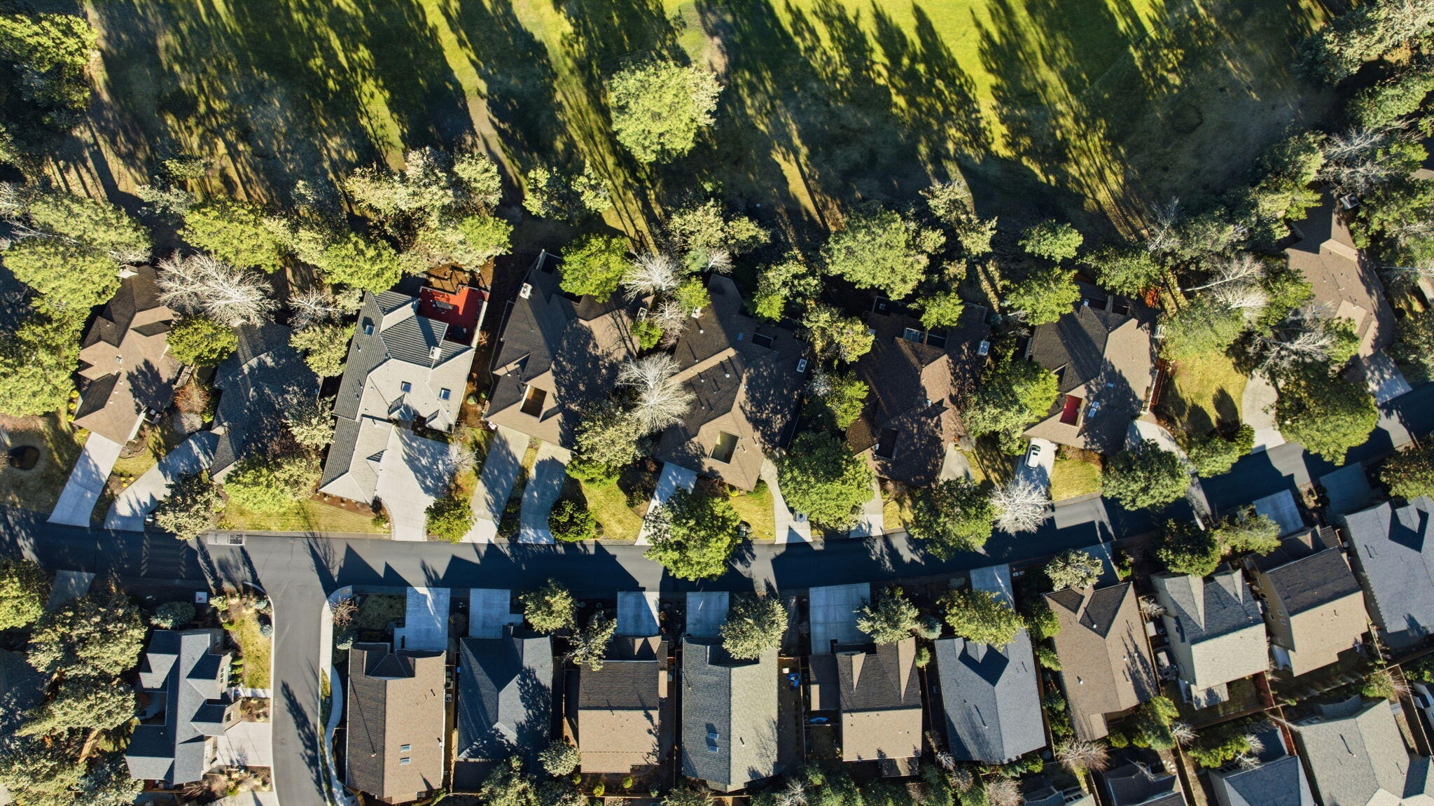 3076 NW Clubhouse Drive