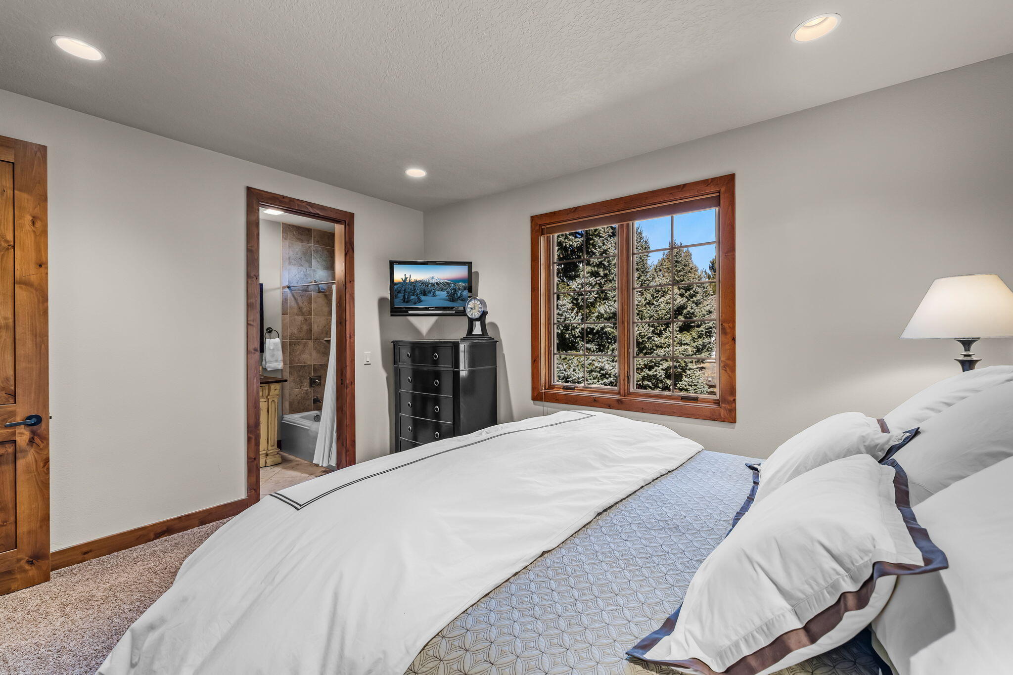 61548 Tam McArthur Loop