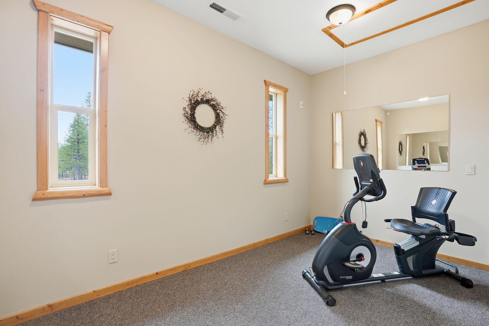 16905 Pleasant View Court