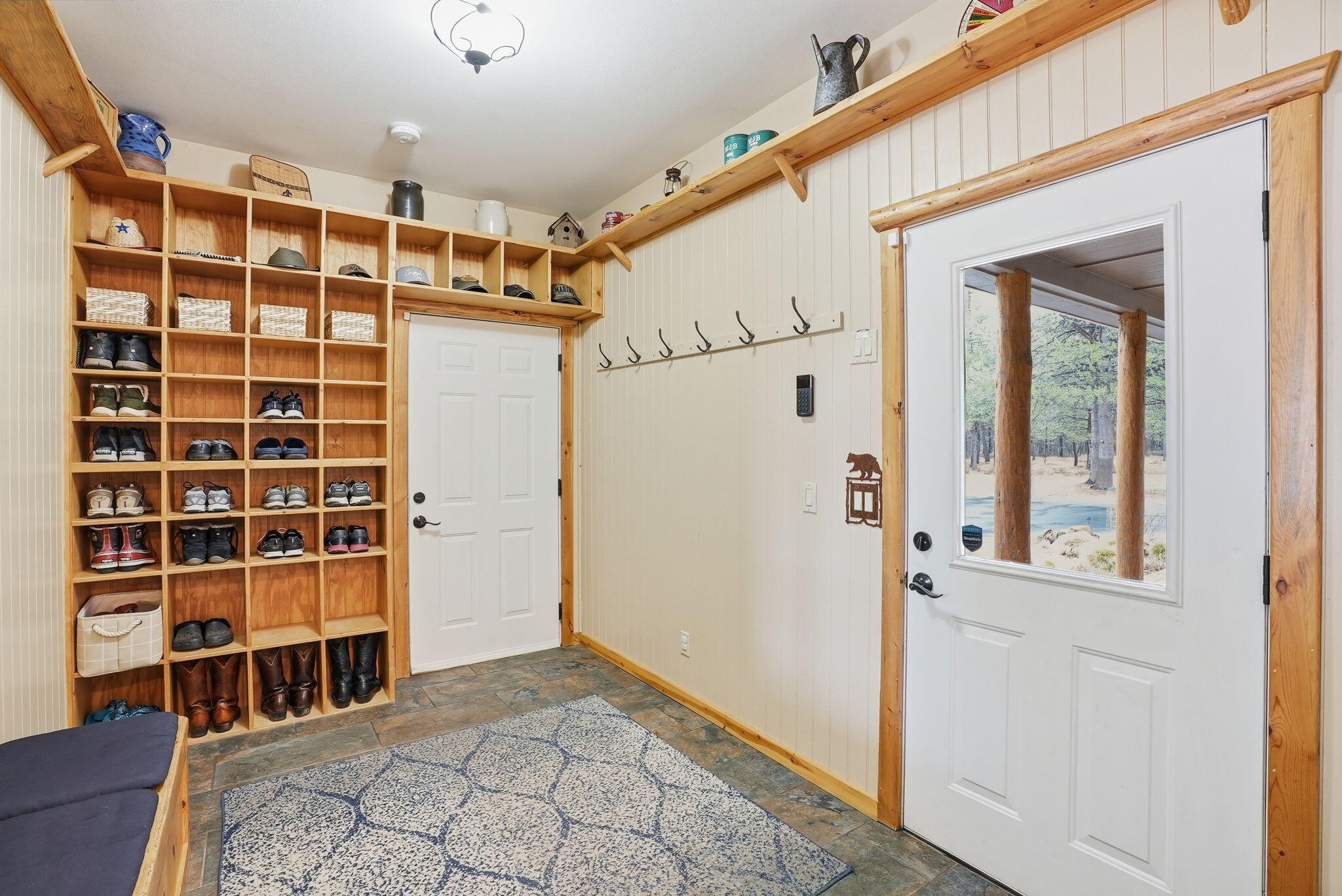 16905 Pleasant View Court