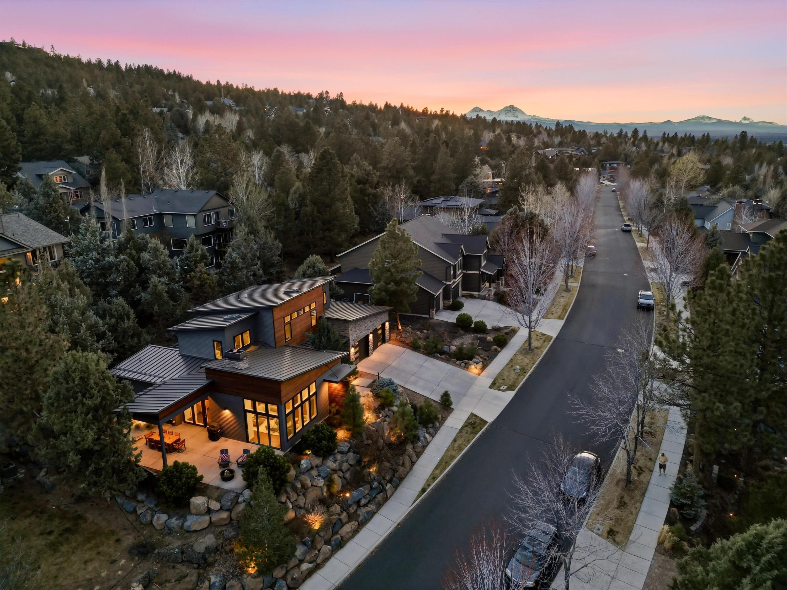 3429 NW Bryce Canyon Lane