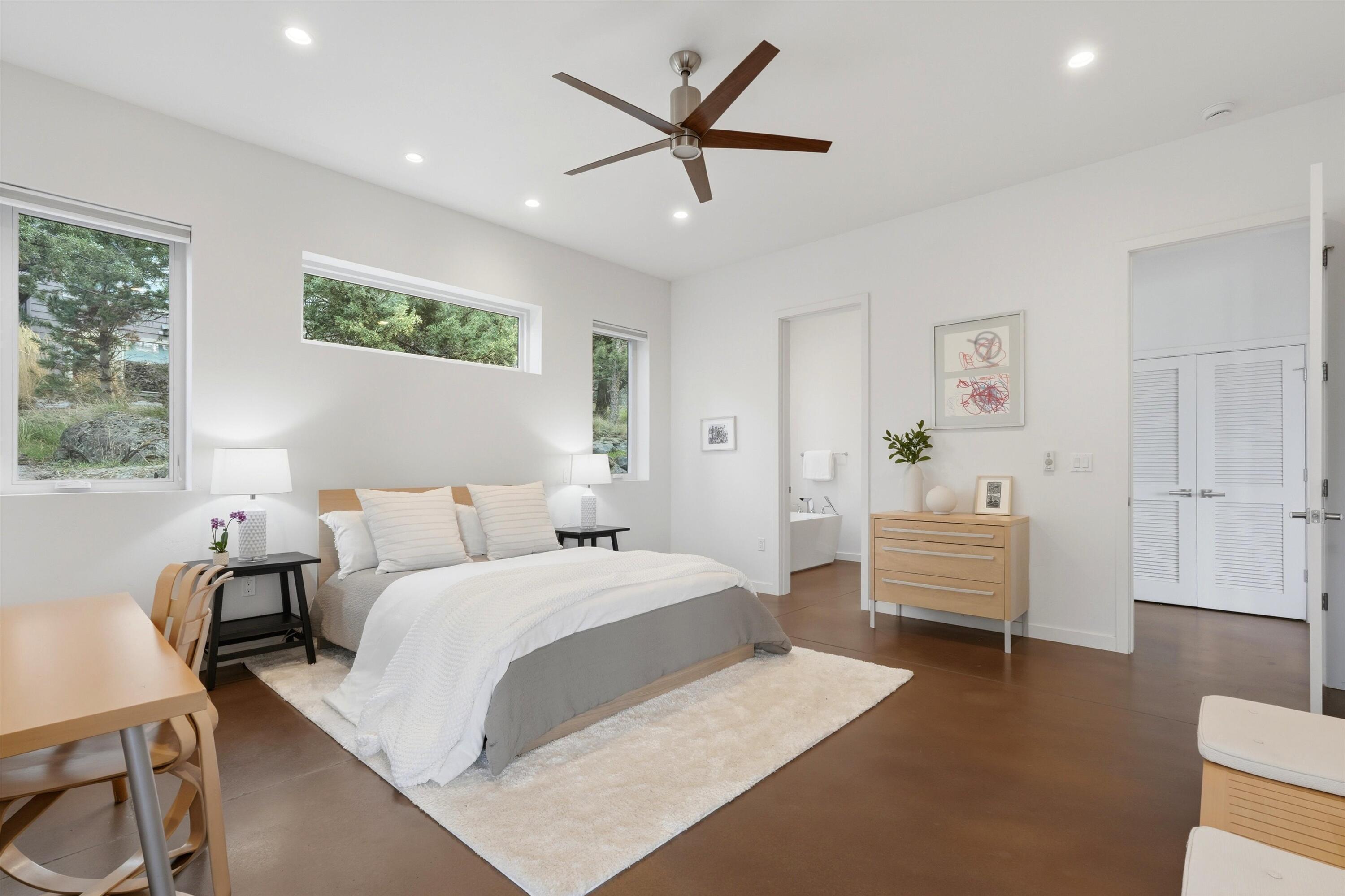 3429 NW Bryce Canyon Lane