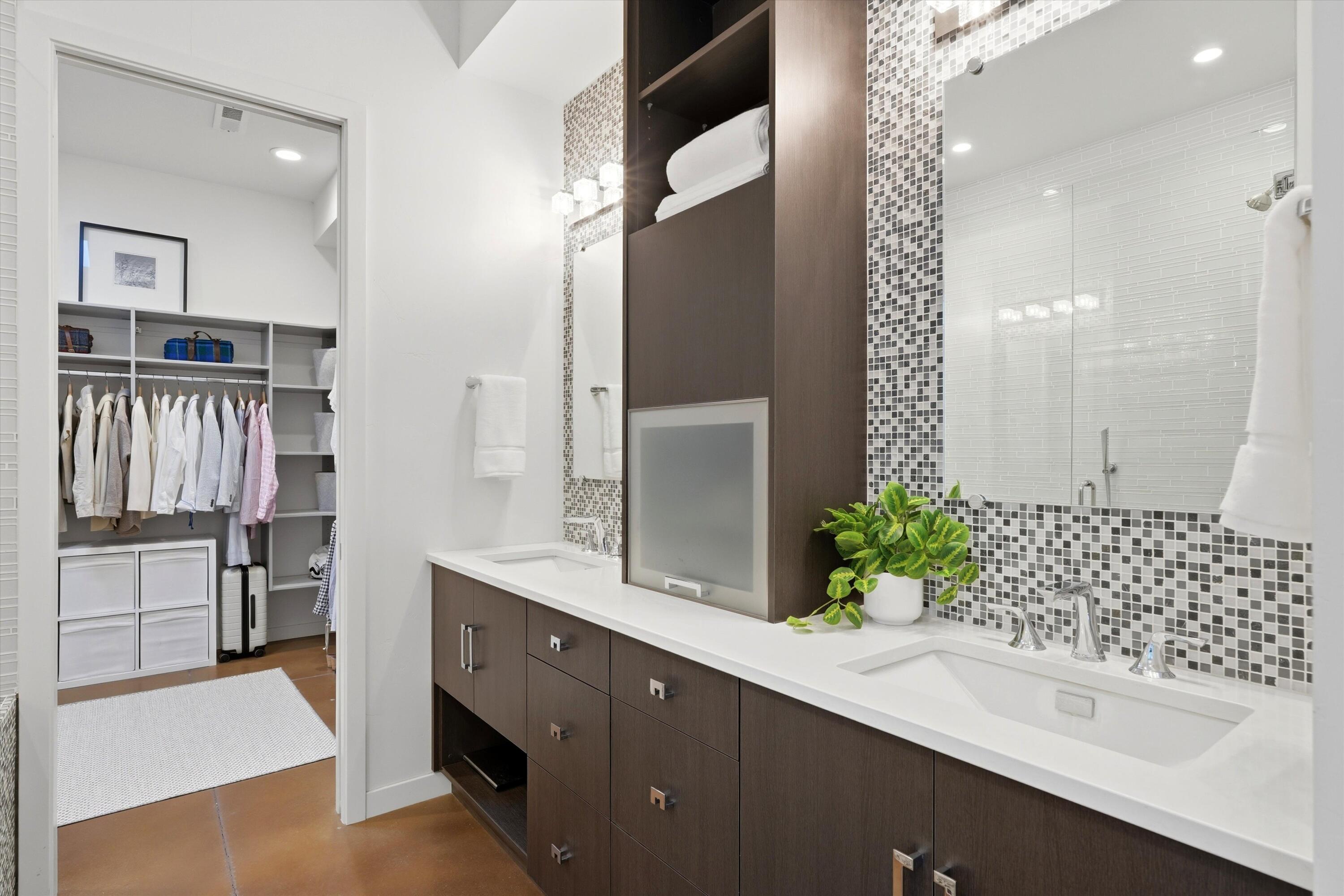 3429 NW Bryce Canyon Lane