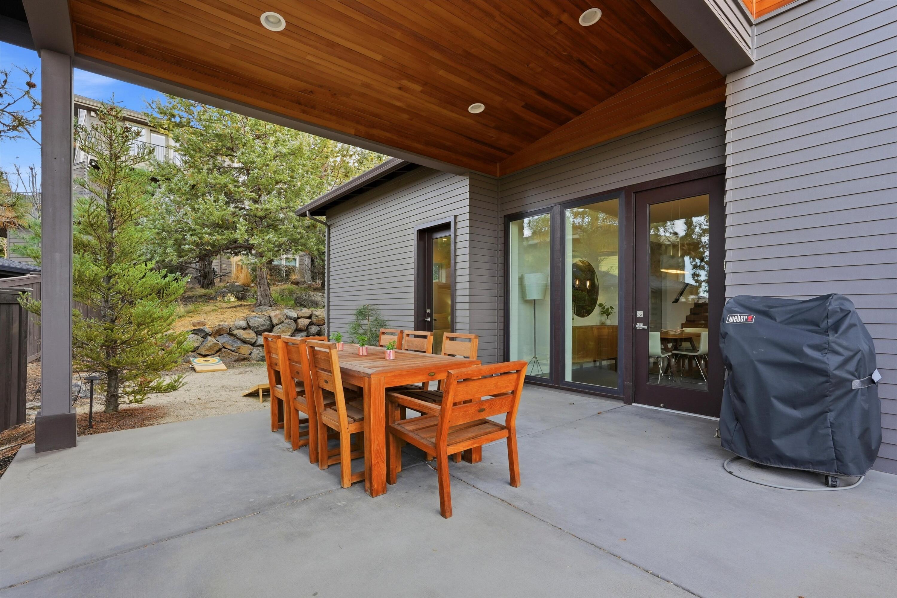 3429 NW Bryce Canyon Lane