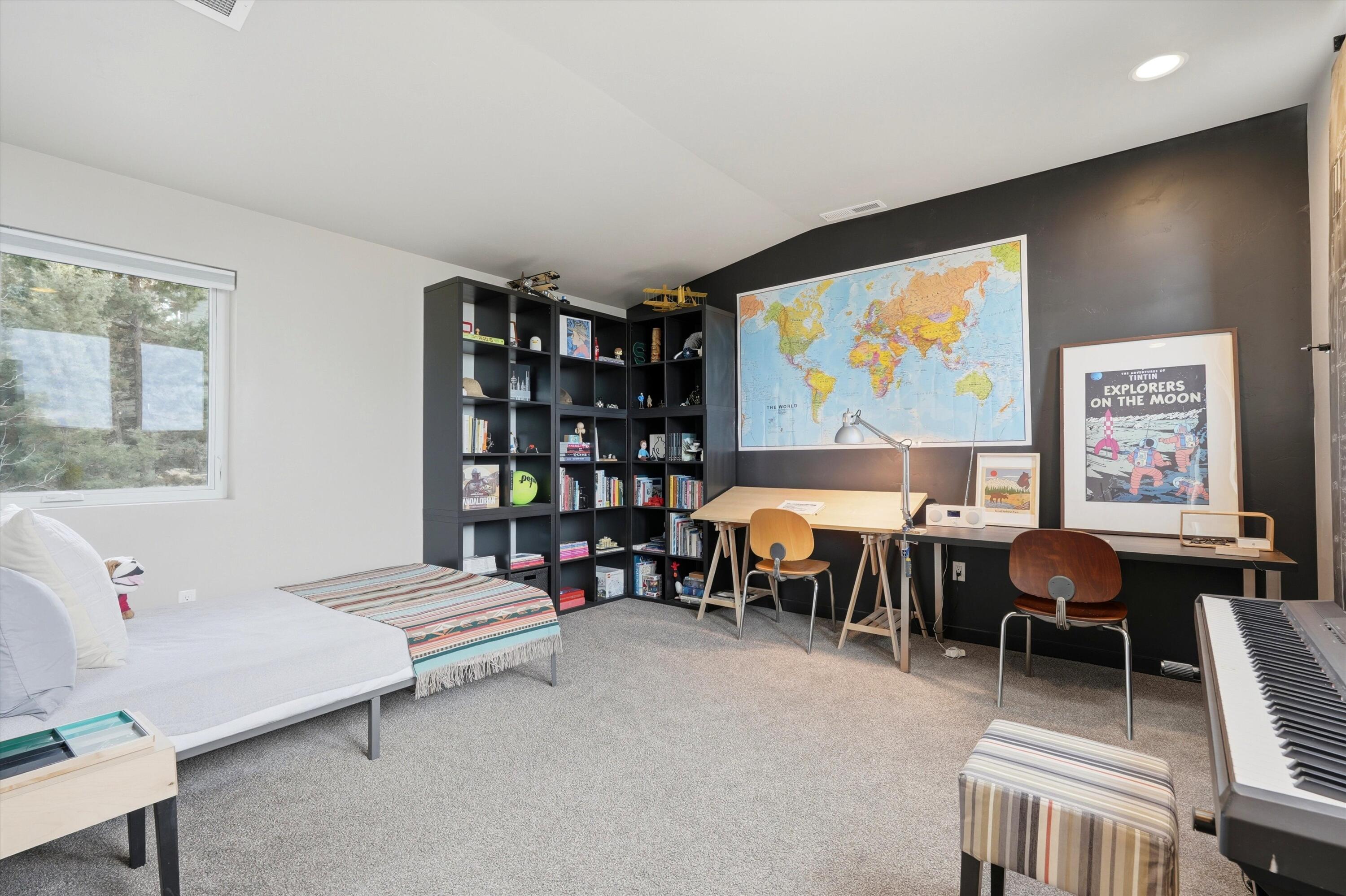 3429 NW Bryce Canyon Lane