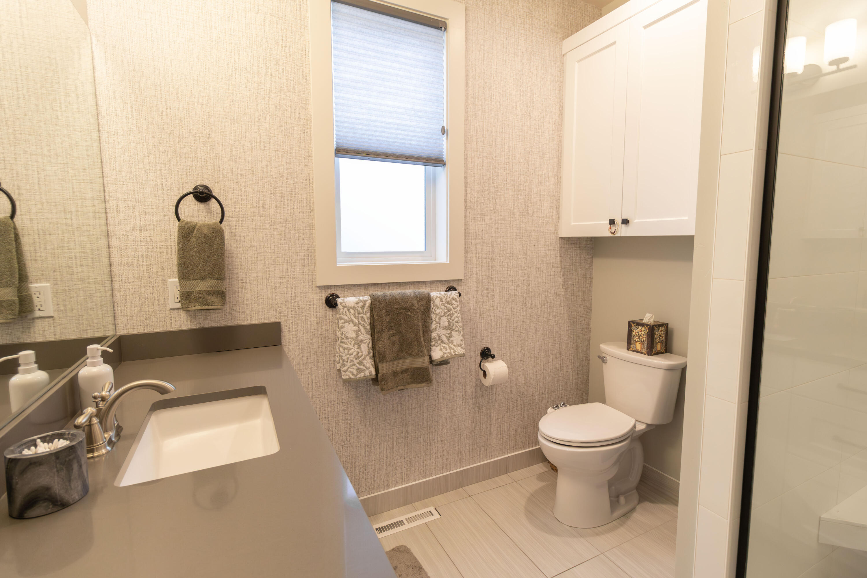 2735 NW High Lakes Loop