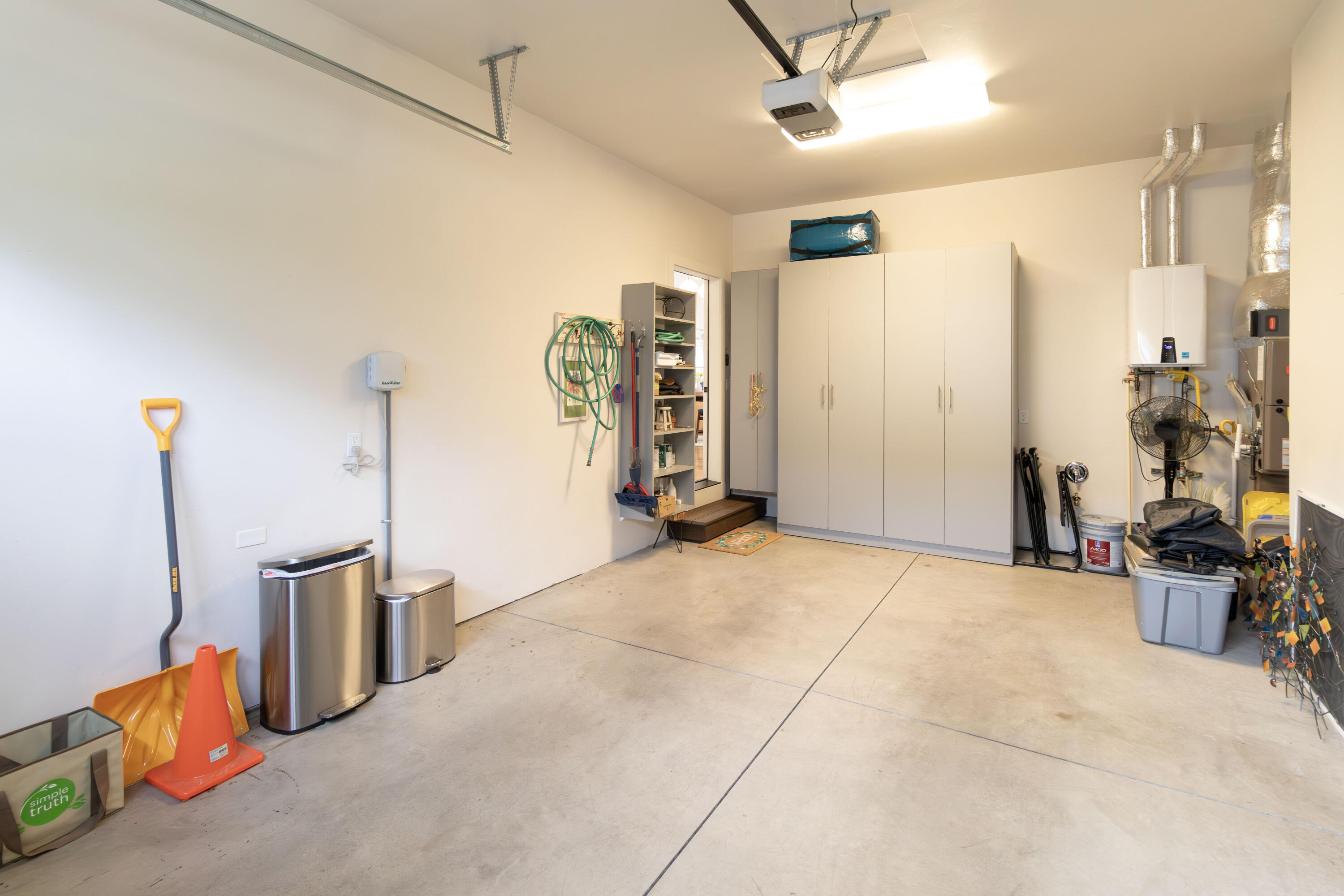 2735 NW High Lakes Loop